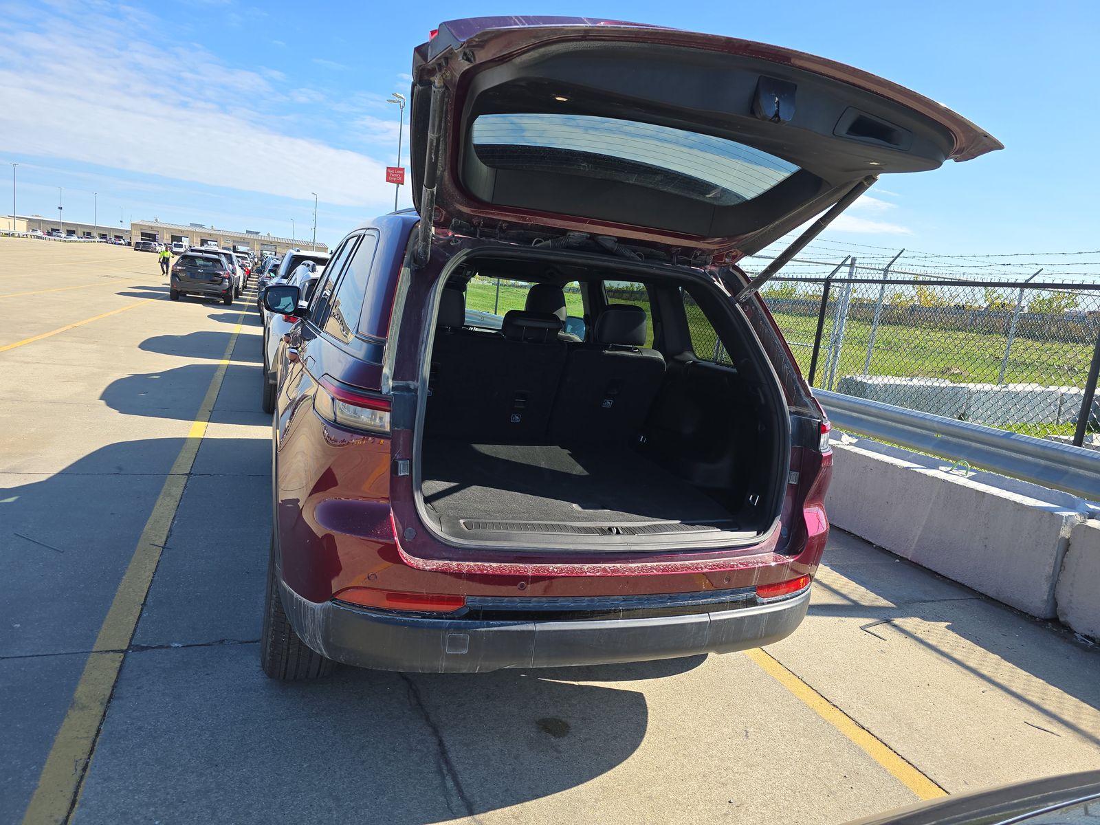 2024 Jeep Grand Cherokee Altitude AWD