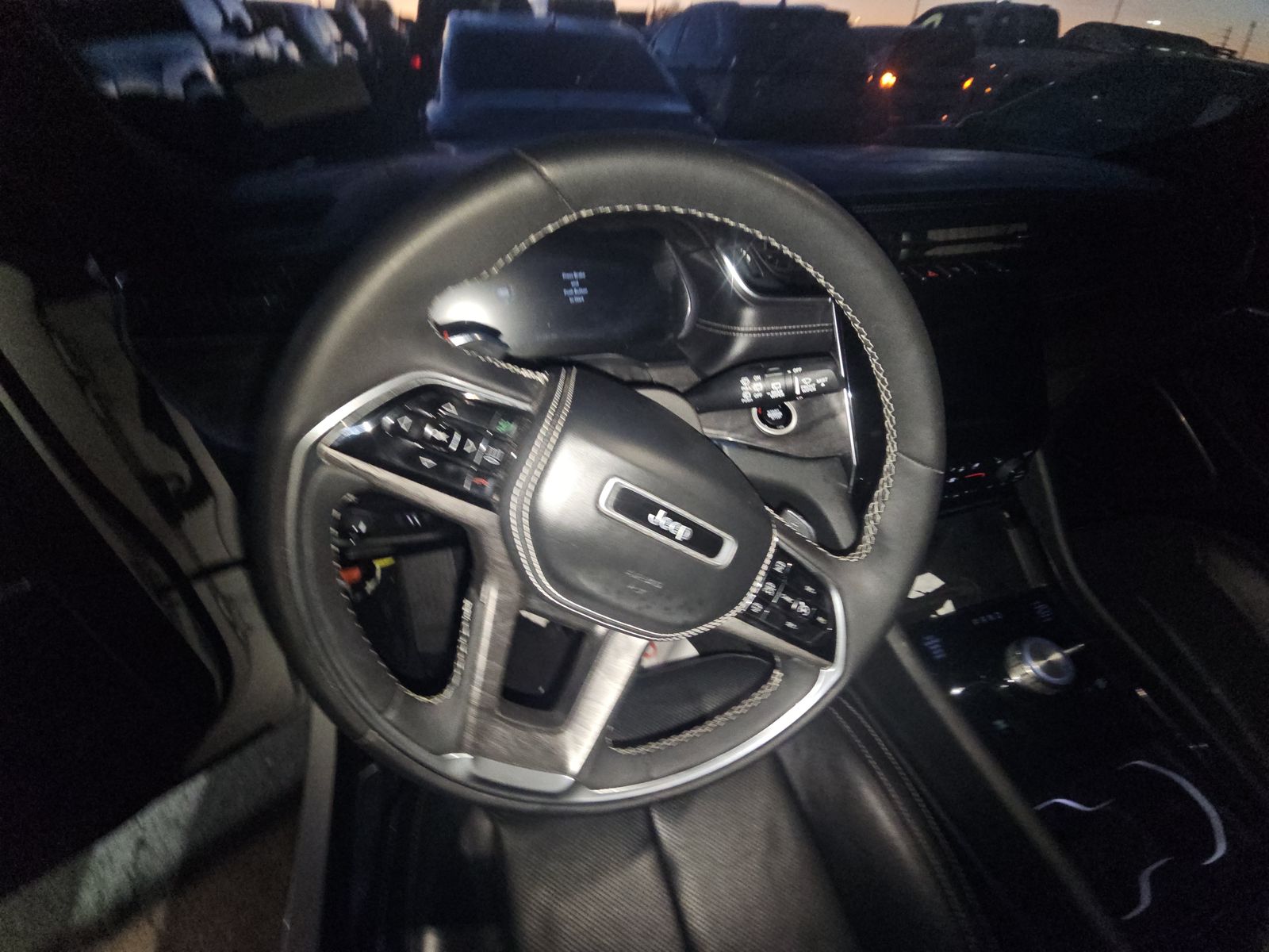 2023 Jeep Grand Cherokee Overland AWD