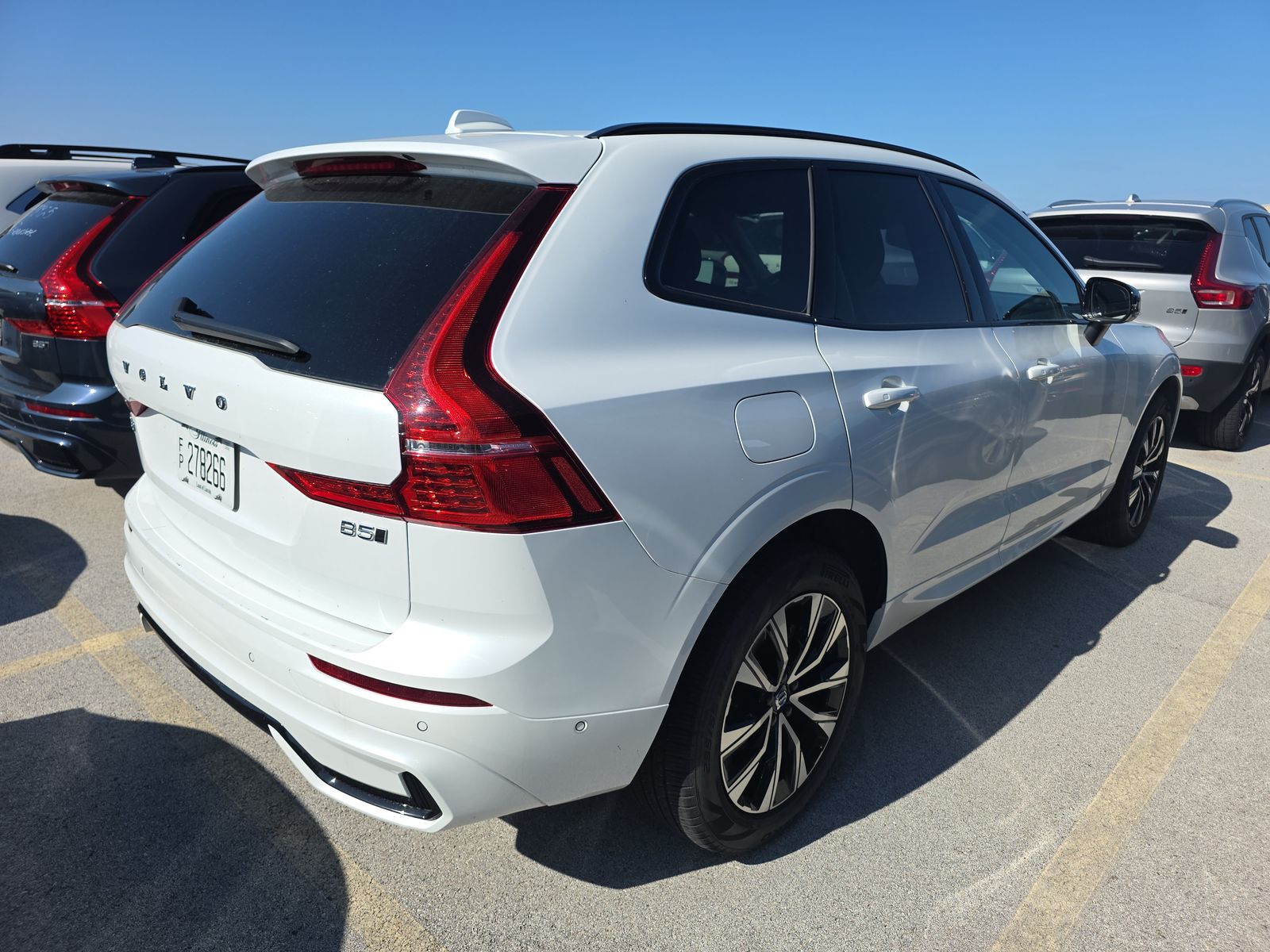 2025 Volvo XC60 B5 Plus AWD