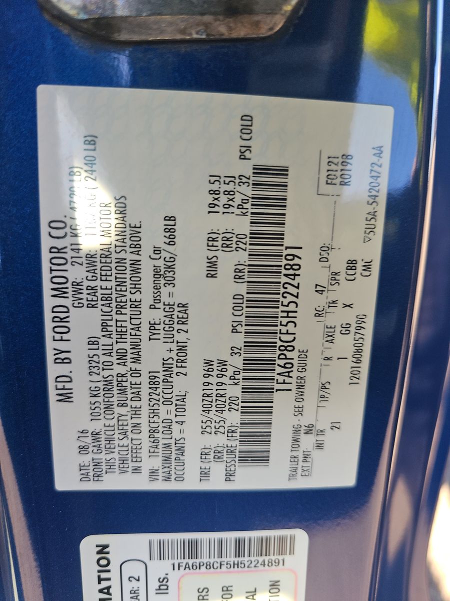 2017 Ford Mustang GT RWD