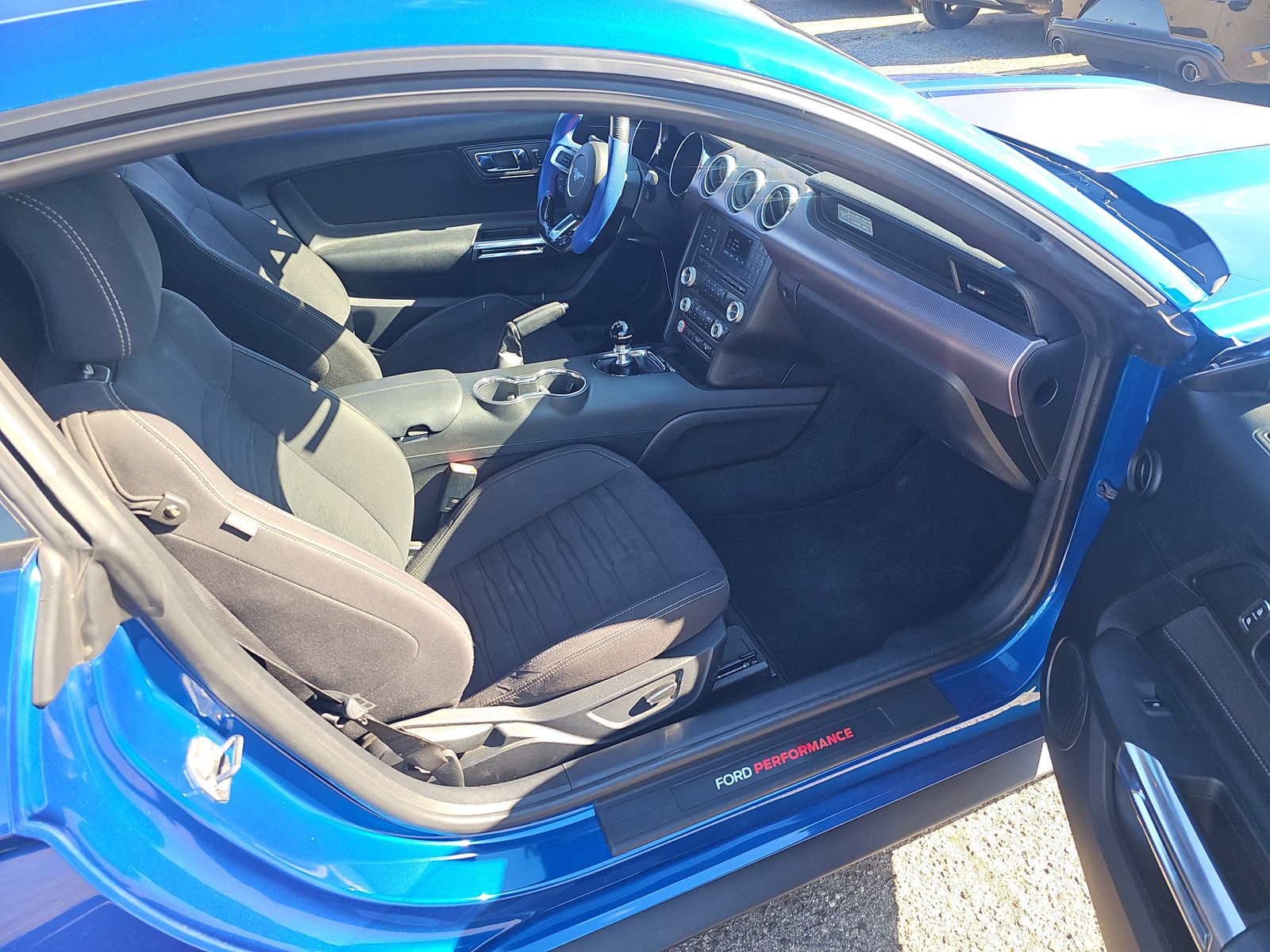 2017 Ford Mustang GT RWD