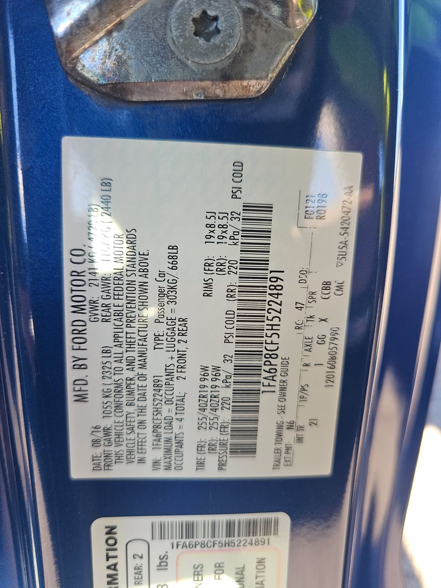 2017 Ford Mustang GT RWD