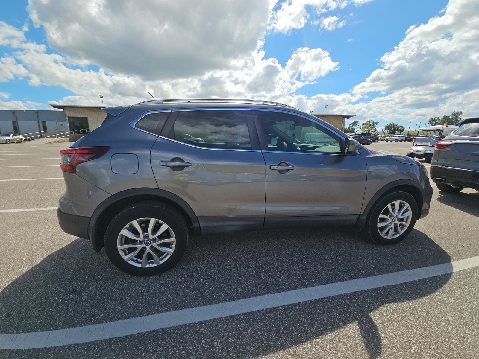 2020 Nissan Rogue Sport SV FWD