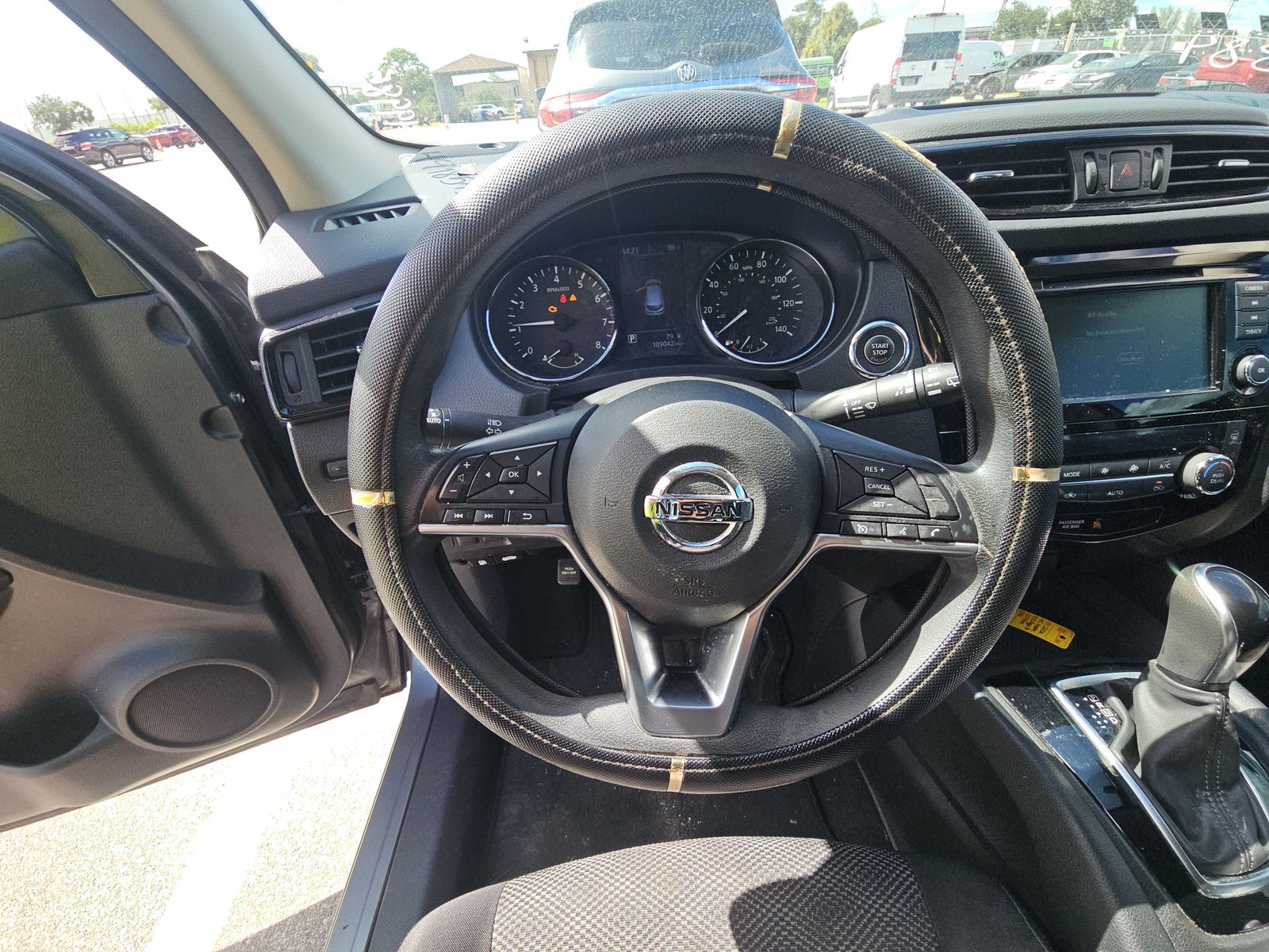 2020 Nissan Rogue Sport SV FWD