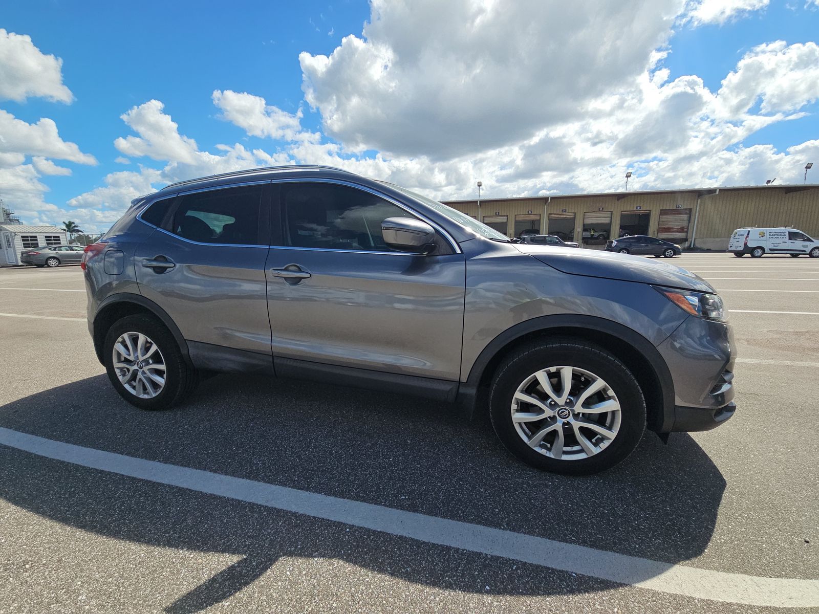 2020 Nissan Rogue Sport SV FWD