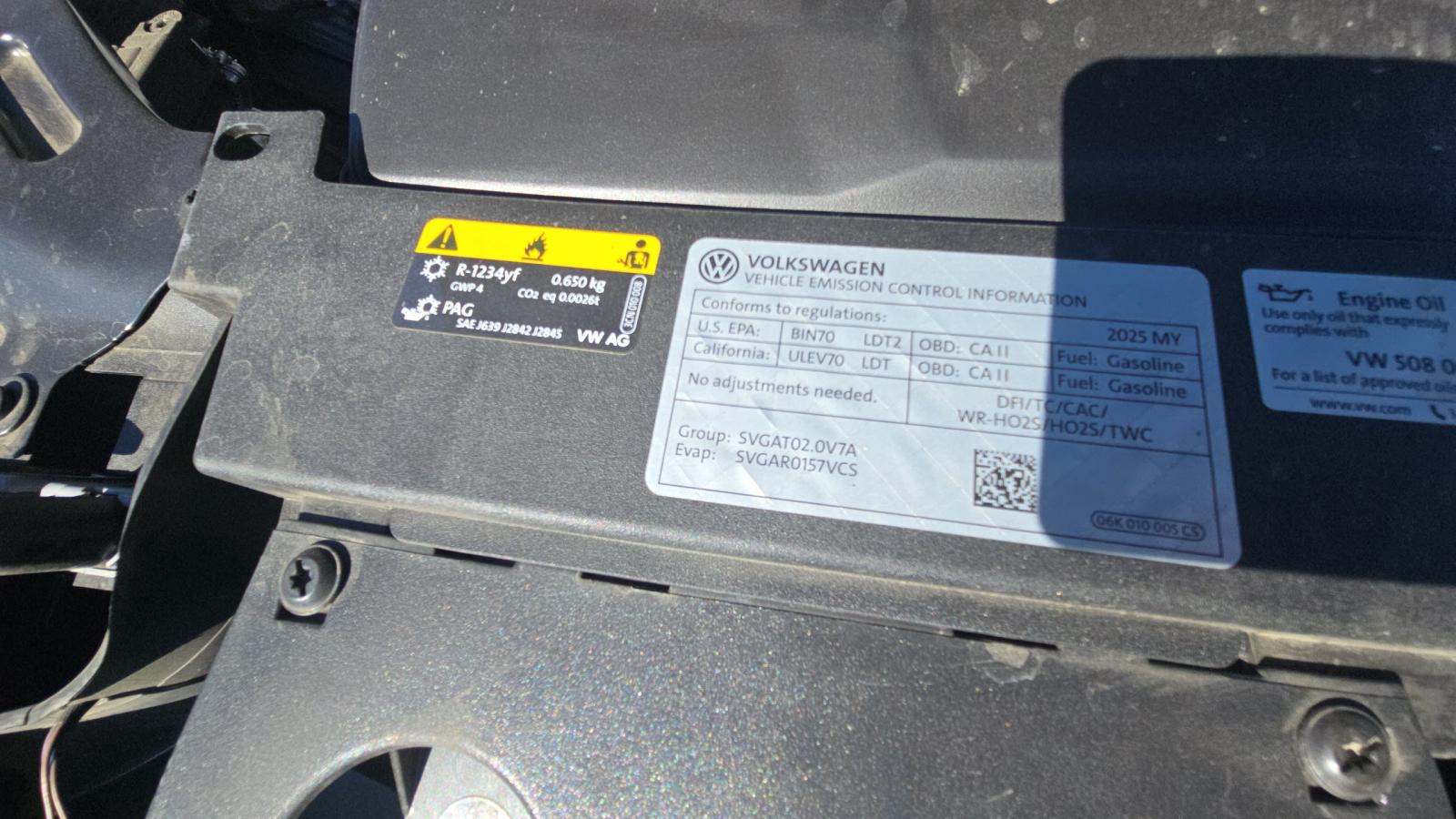 2025 Volkswagen Atlas 2.0T SEL Premium R-Line AWD