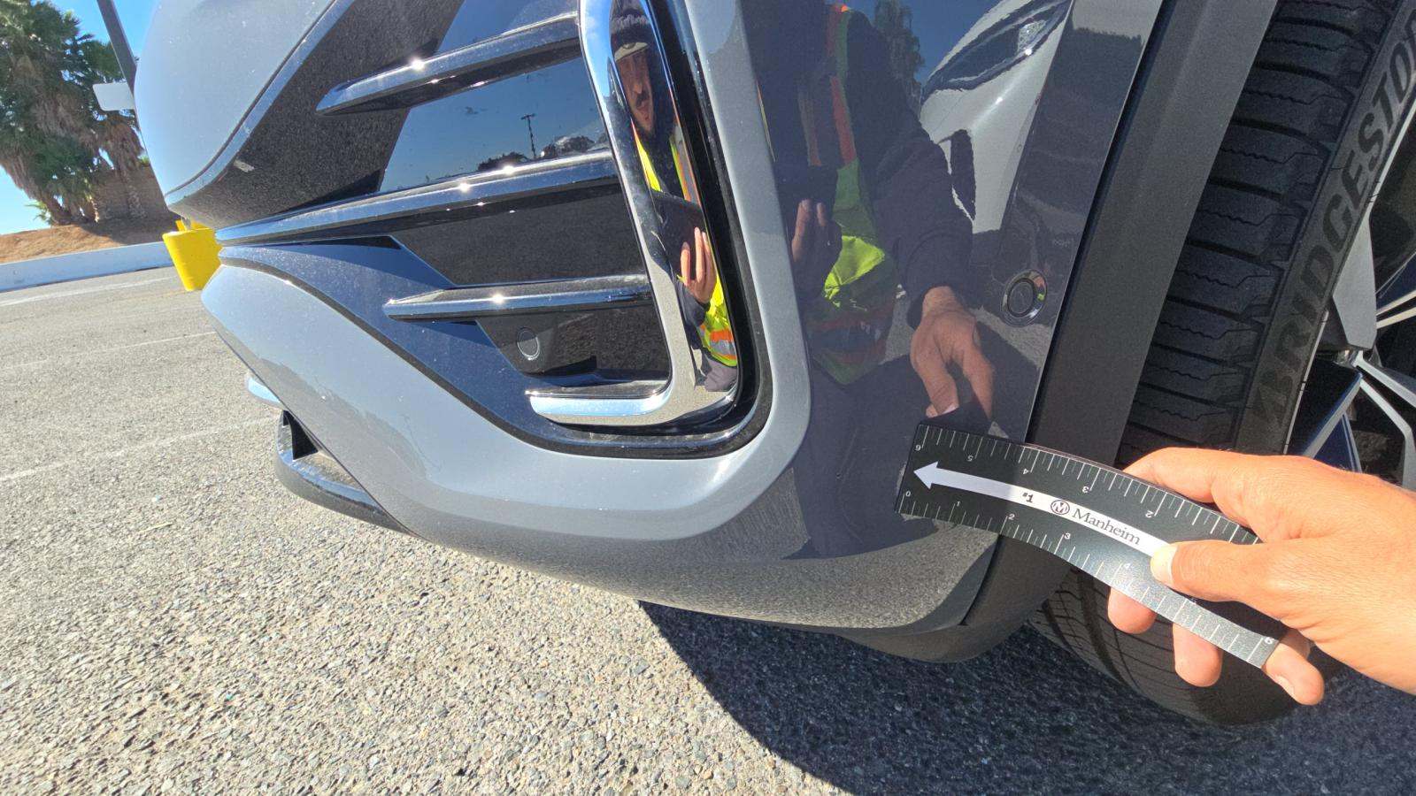 2025 Volkswagen Atlas 2.0T SEL Premium R-Line AWD