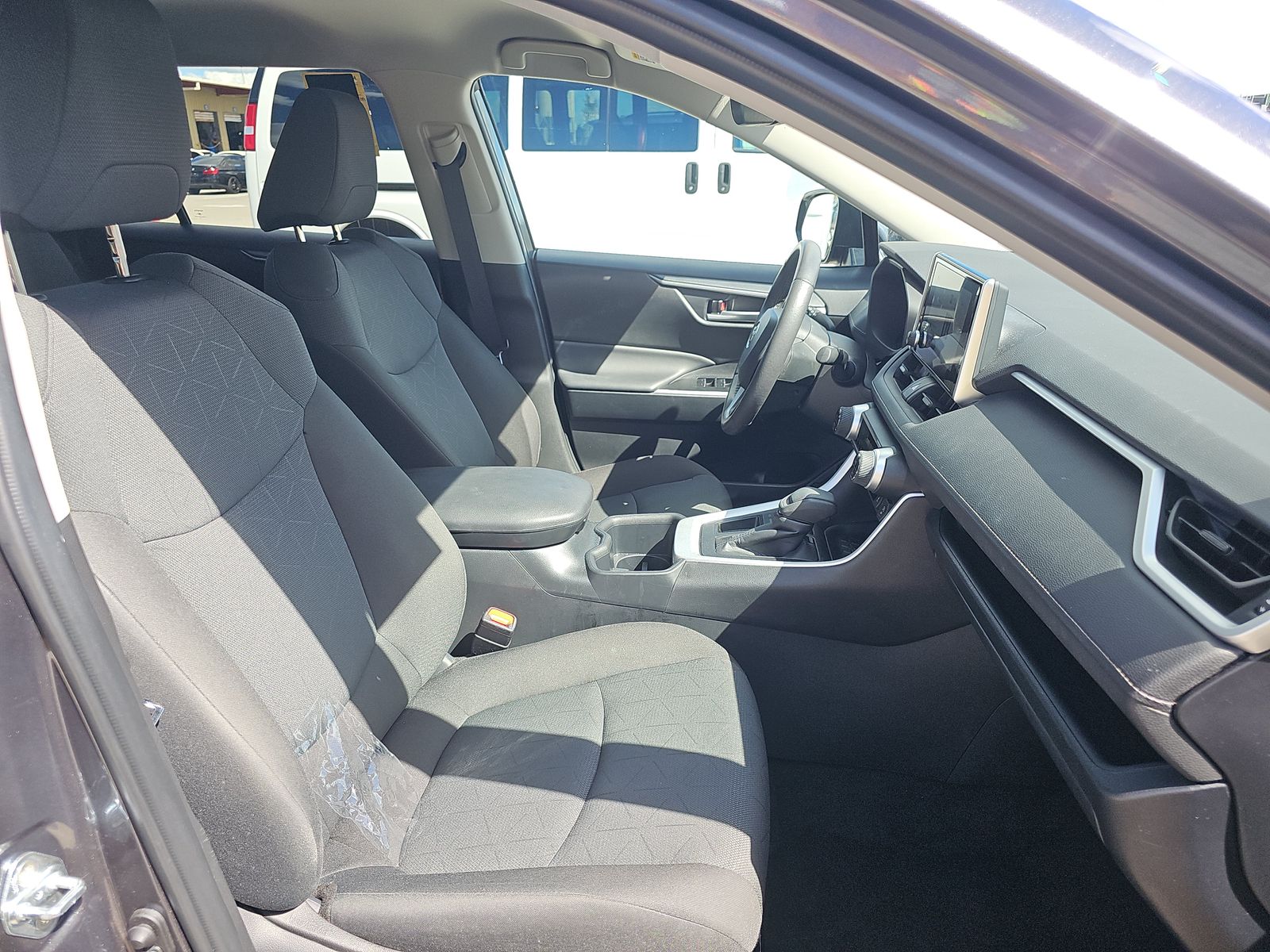 2025 Toyota RAV4 XLE FWD