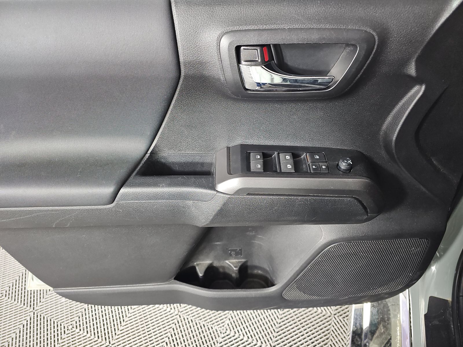 2023 Toyota Tacoma TRD Off-Road AWD