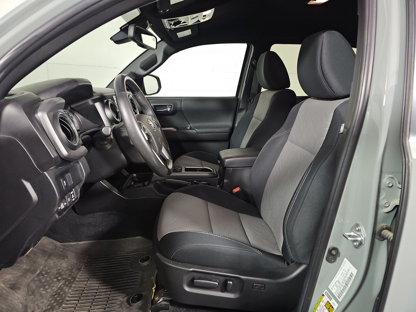 2023 Toyota Tacoma TRD Off-Road AWD