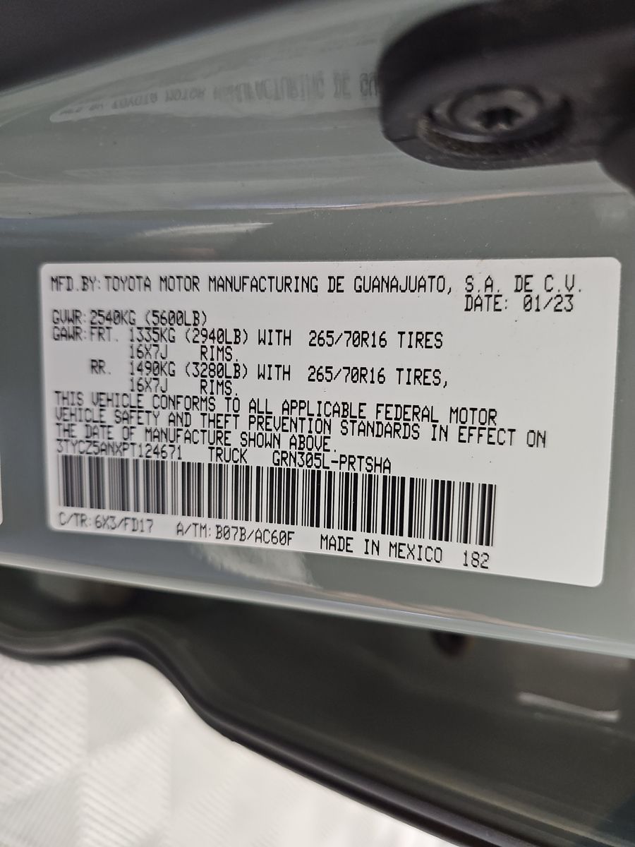 2023 Toyota Tacoma TRD Off-Road AWD