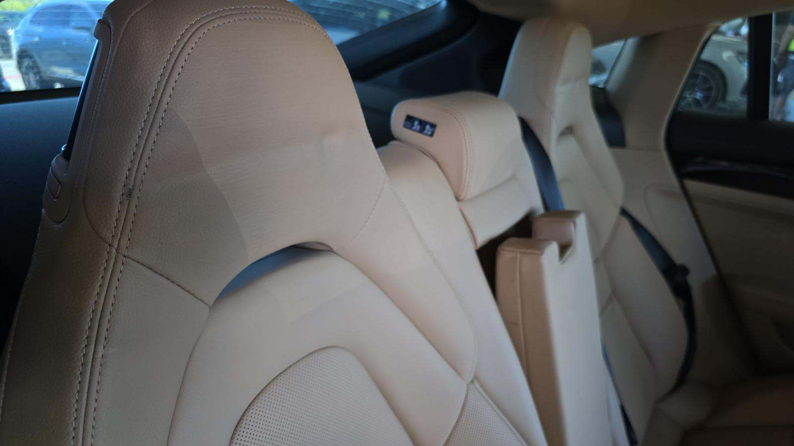 2023 Porsche Panamera Base RWD