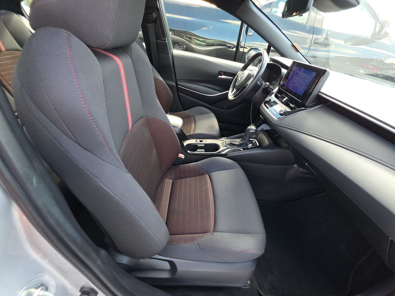 2023 Toyota Corolla Hybrid SE FWD