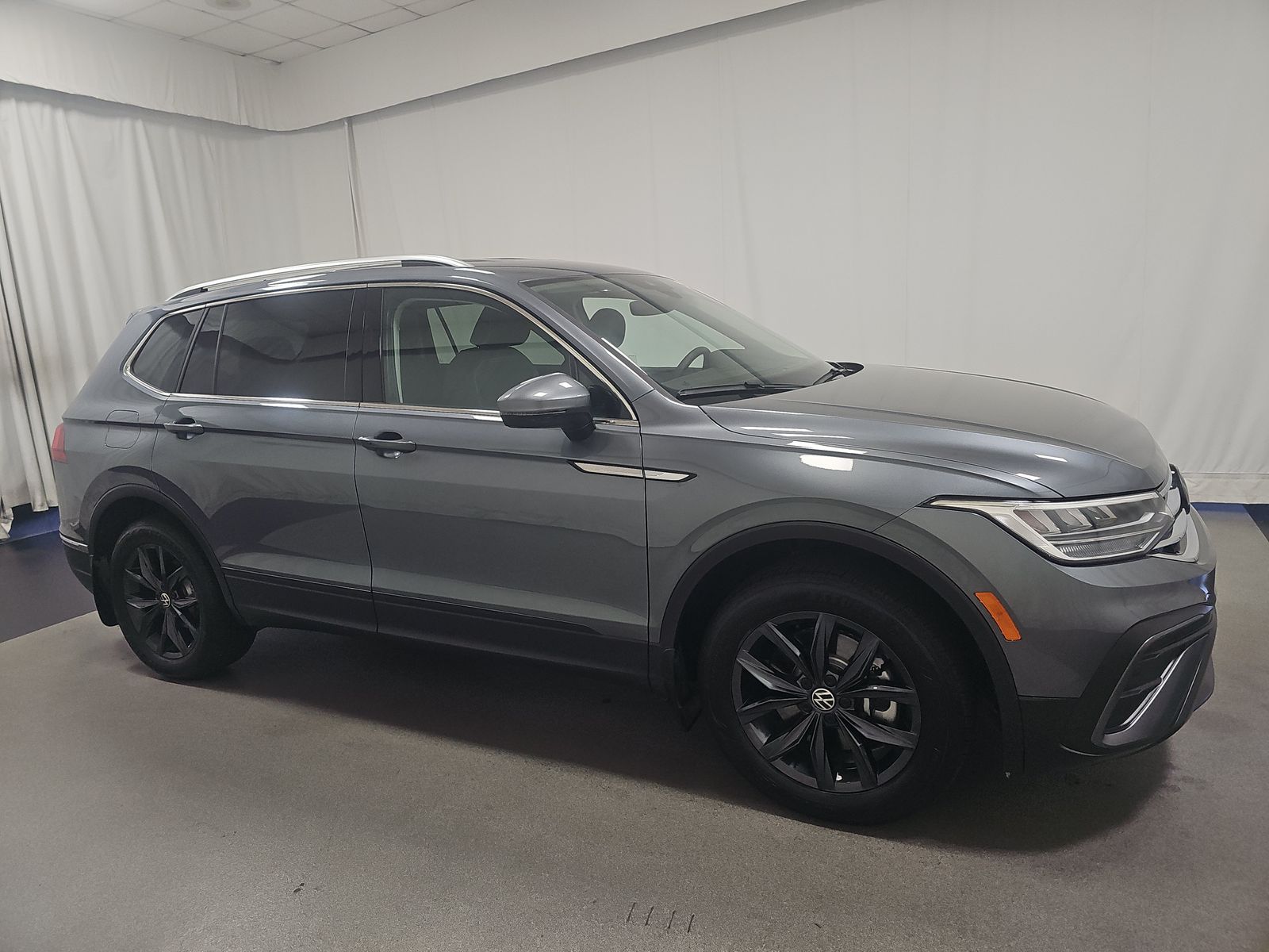 2024 Volkswagen Tiguan 2.0T Wolfsburg Edition FWD