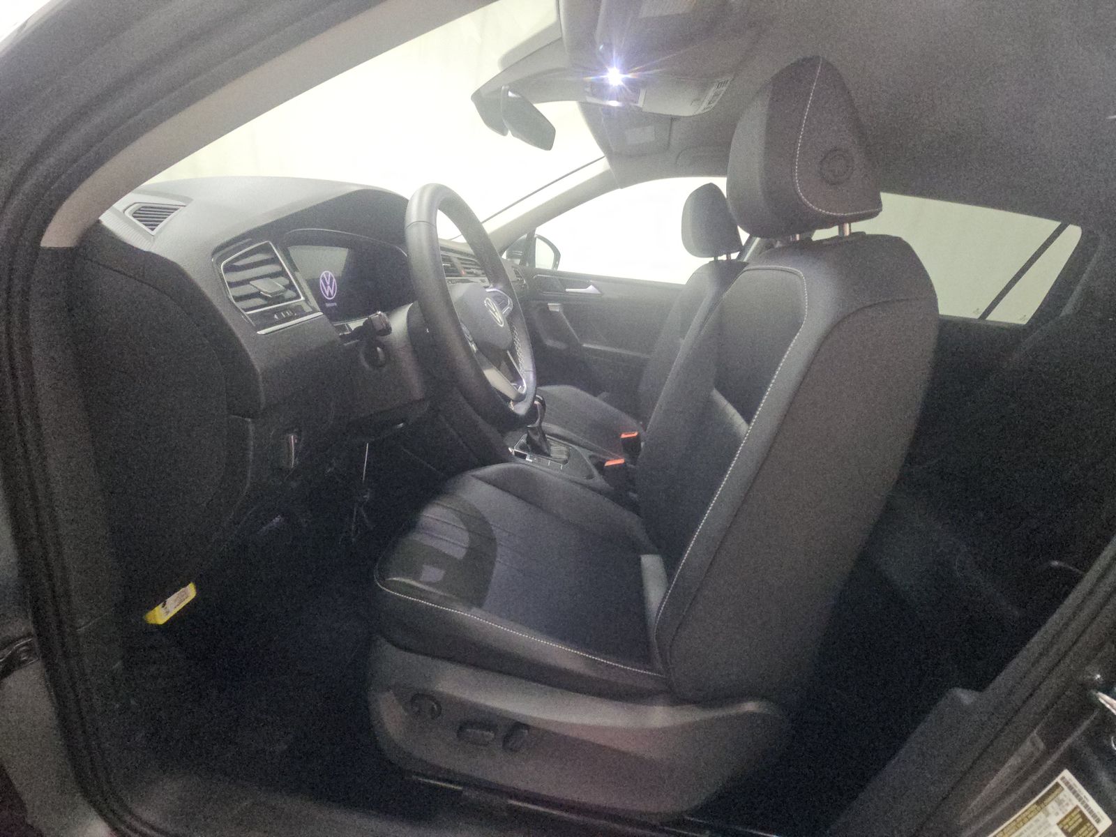 2024 Volkswagen Tiguan 2.0T Wolfsburg Edition FWD