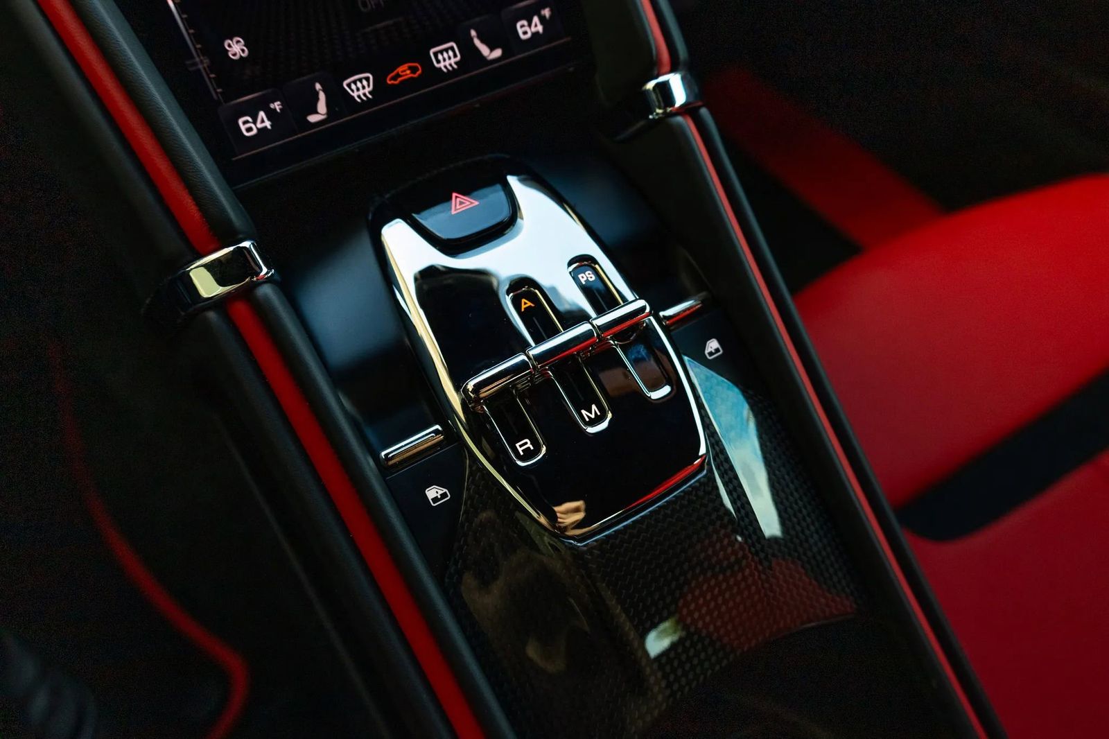 2024 Ferrari Roma Base RWD