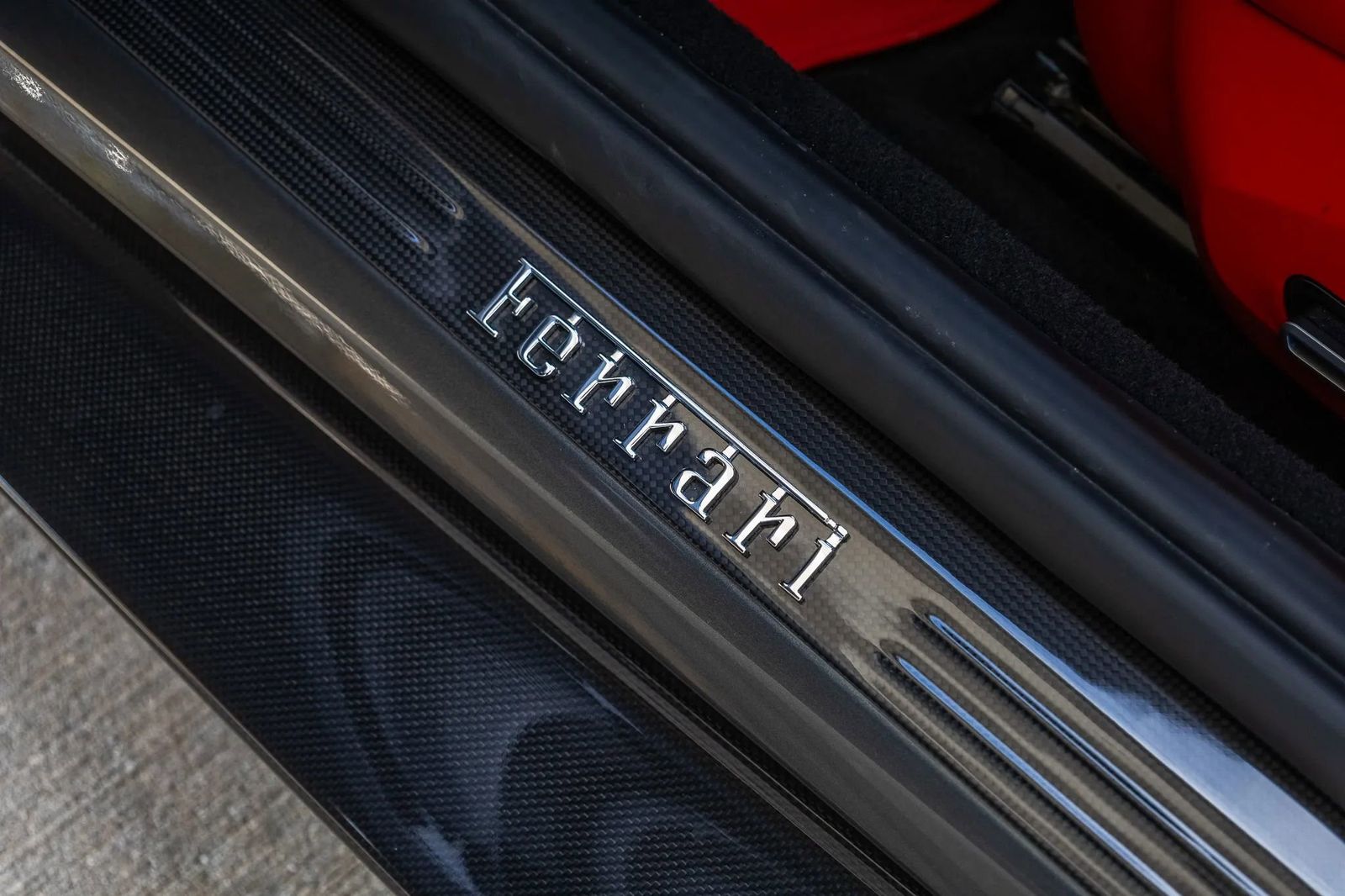 2024 Ferrari Roma Base RWD