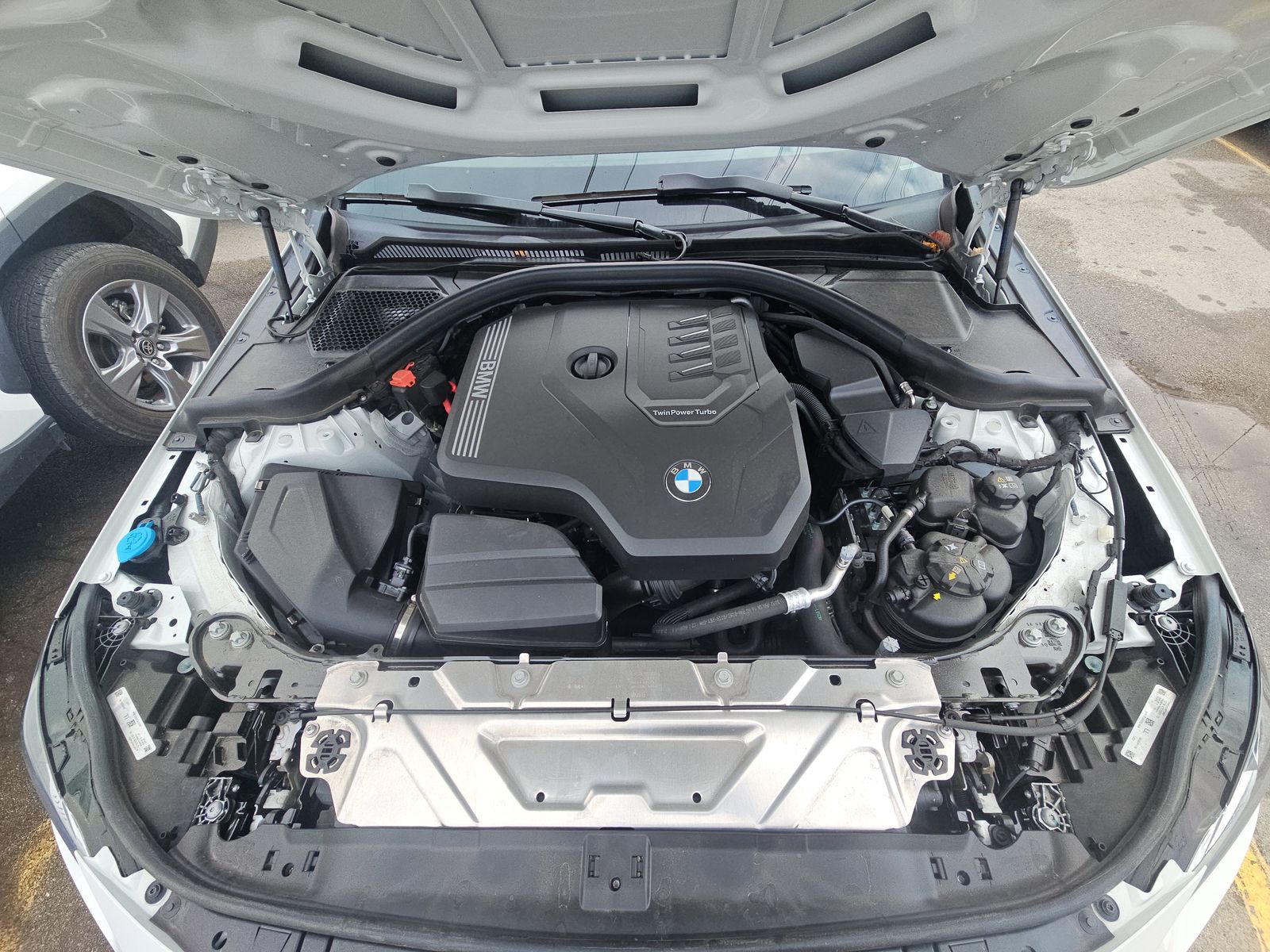 2025 BMW 2 Series 230i xDrive AWD