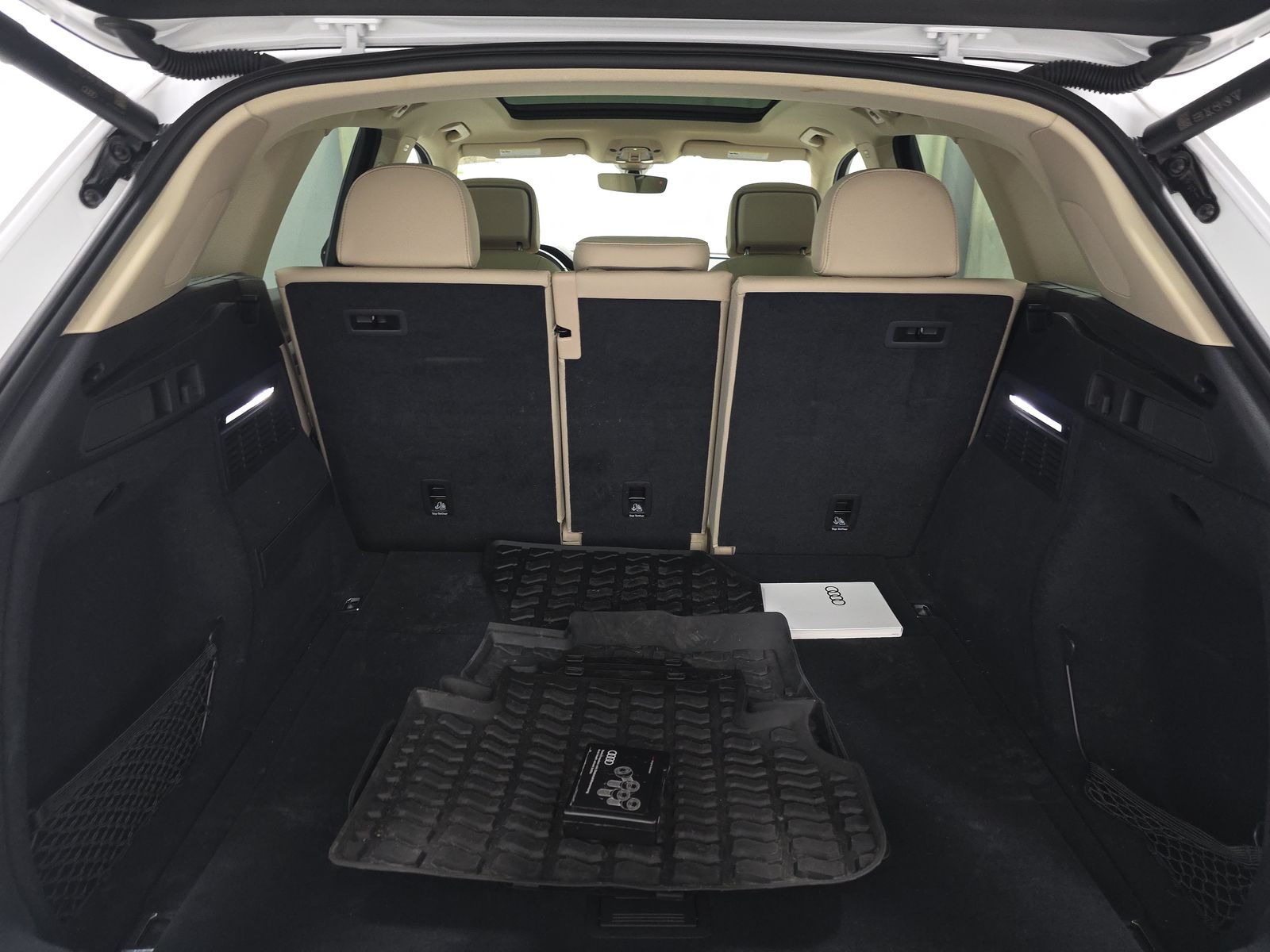 2022 Audi Q5 S line Premium Plus AWD