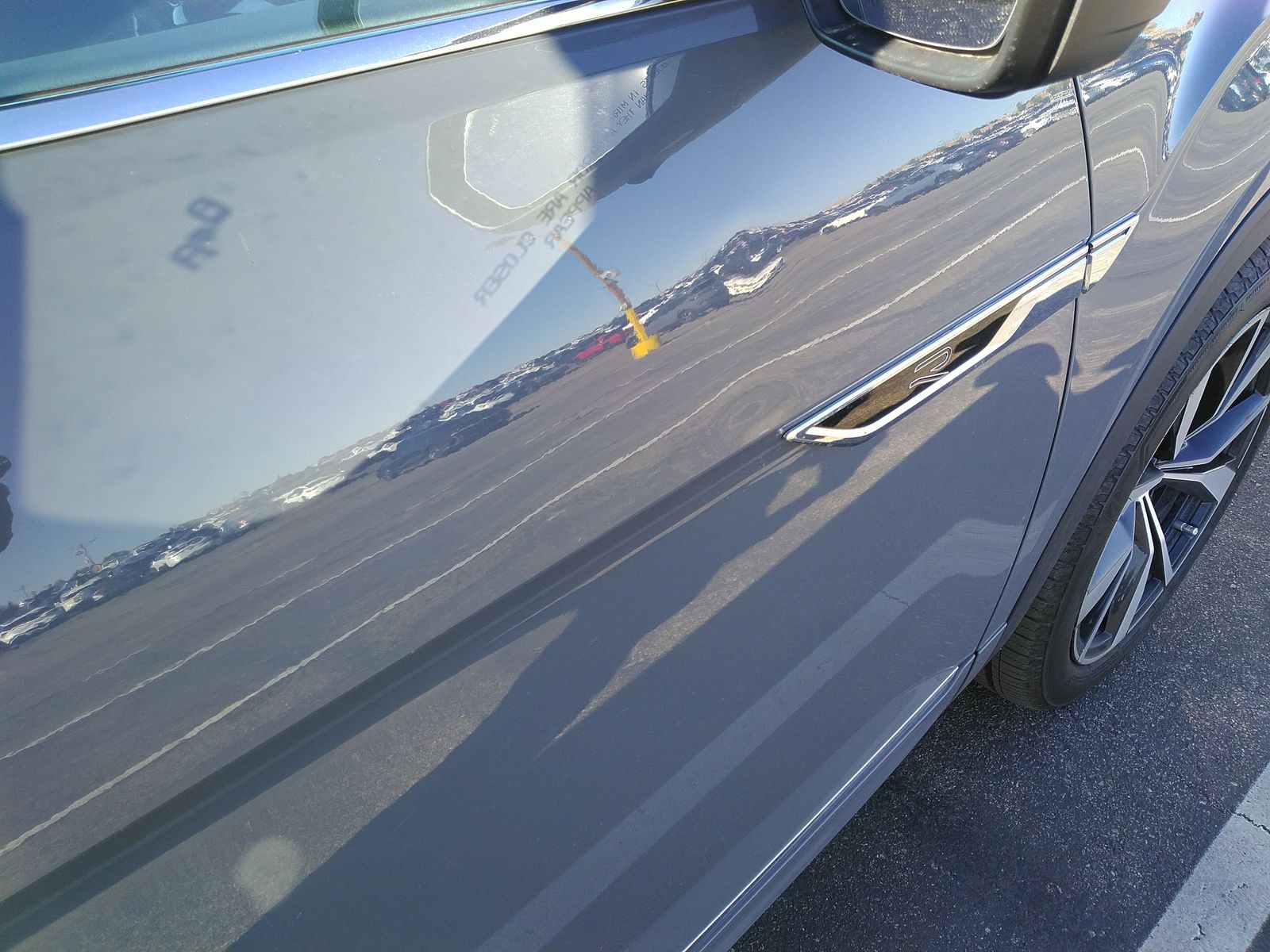 2025 Volkswagen Atlas 2.0T SEL Premium R-Line AWD