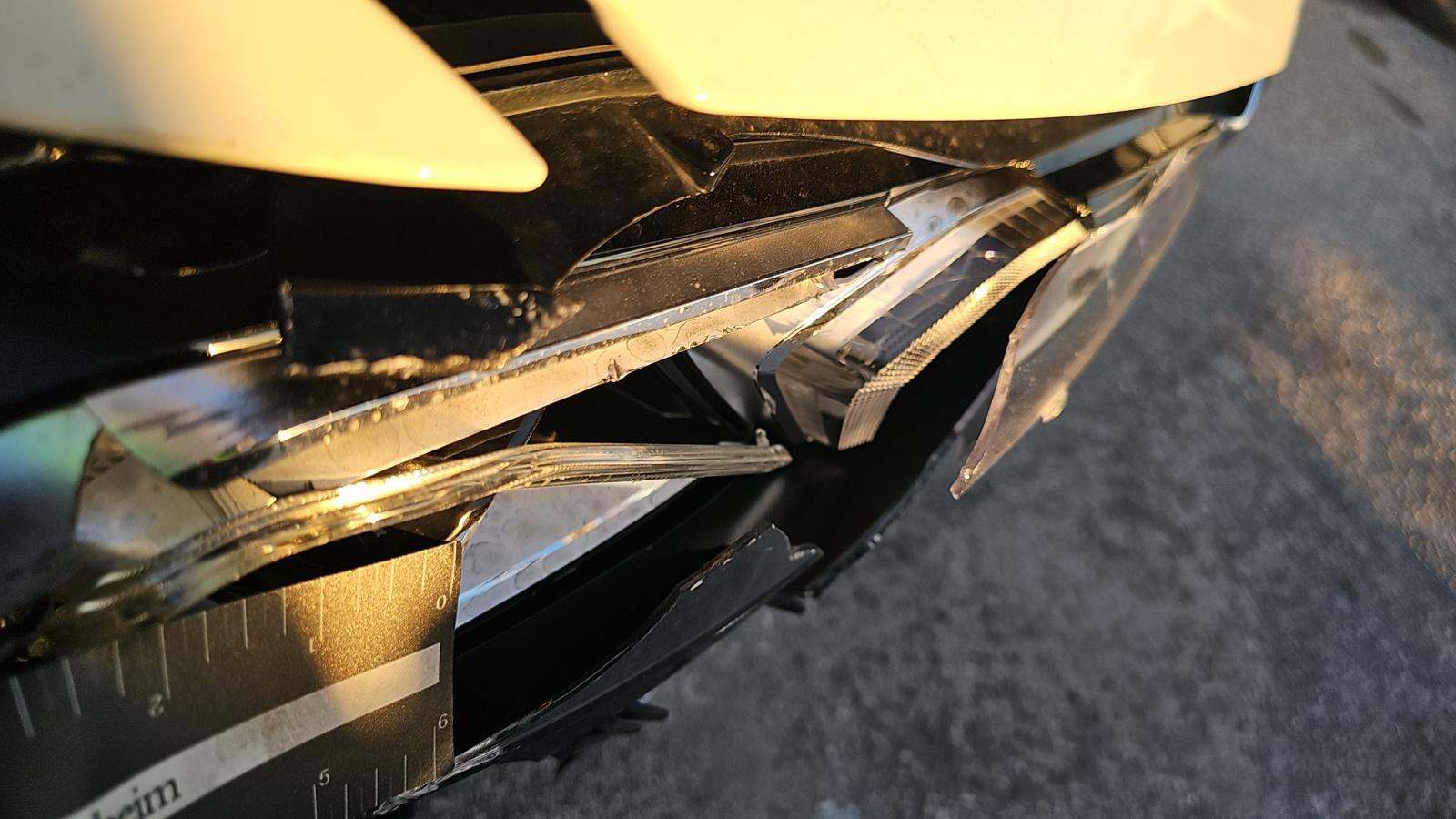 2025 BMW 3 Series 330i xDrive AWD