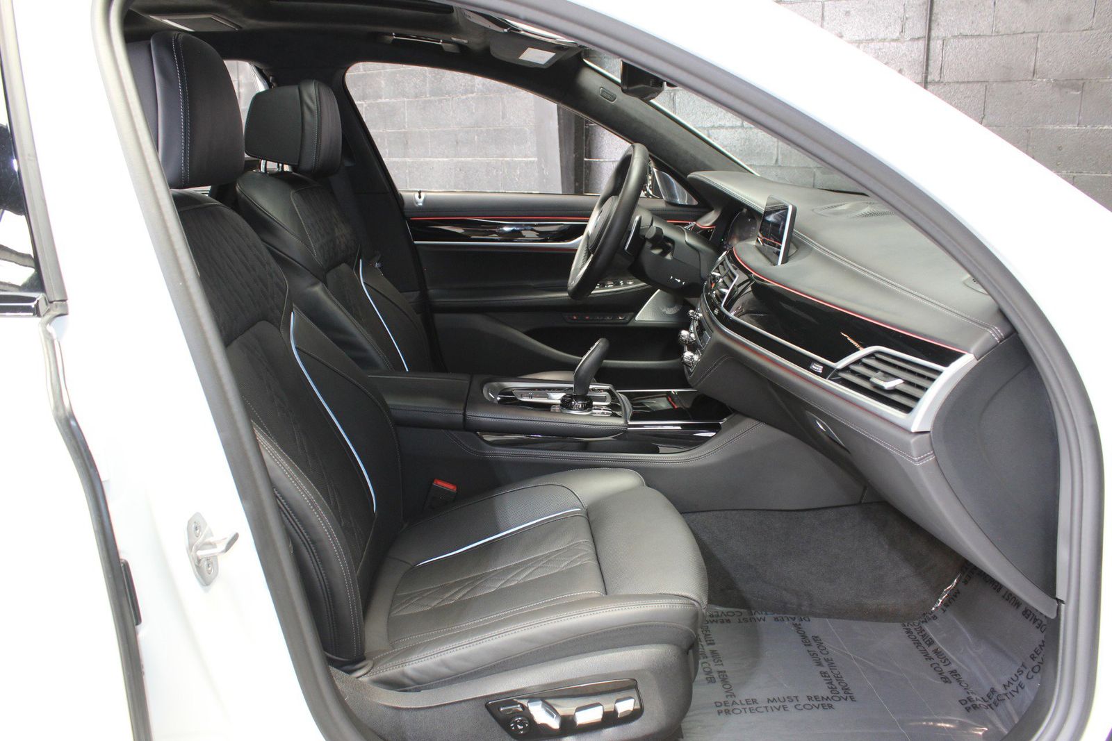 2022 BMW 7 Series 750i xDrive AWD