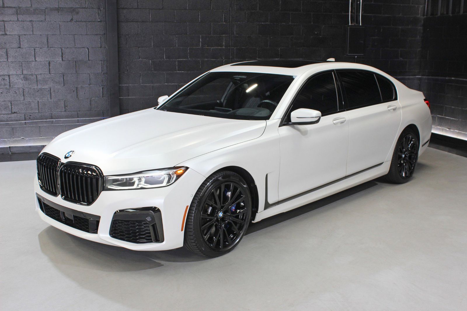 2022 BMW 7 Series 750i xDrive AWD