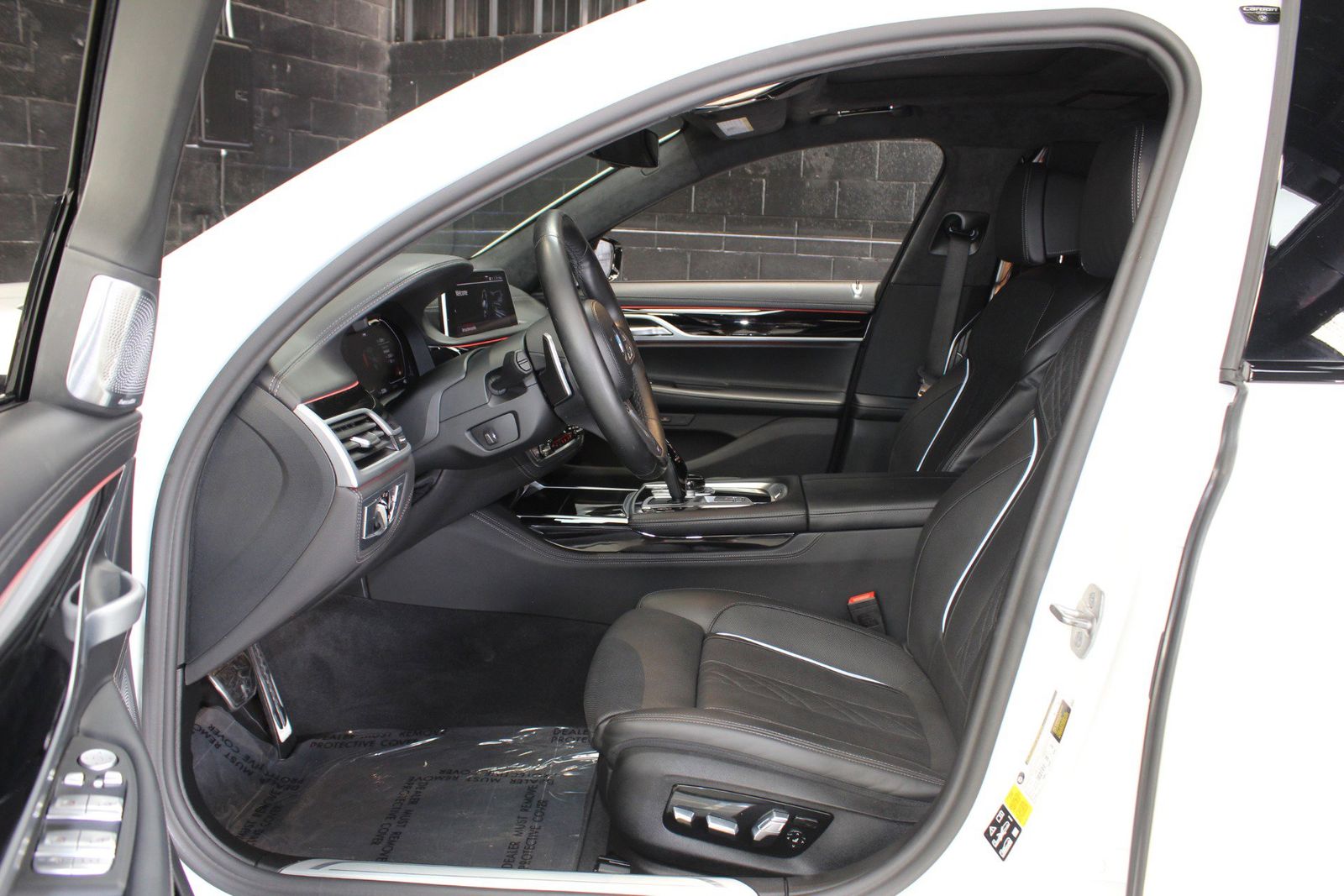 2022 BMW 7 Series 750i xDrive AWD