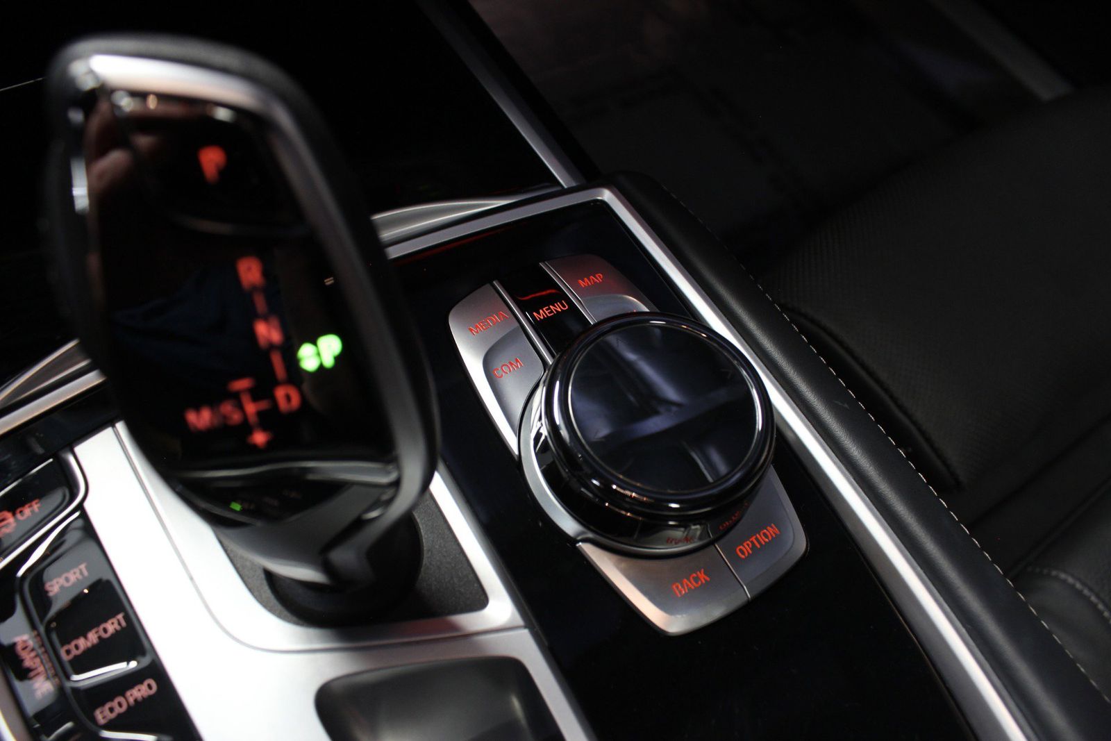 2022 BMW 7 Series 750i xDrive AWD