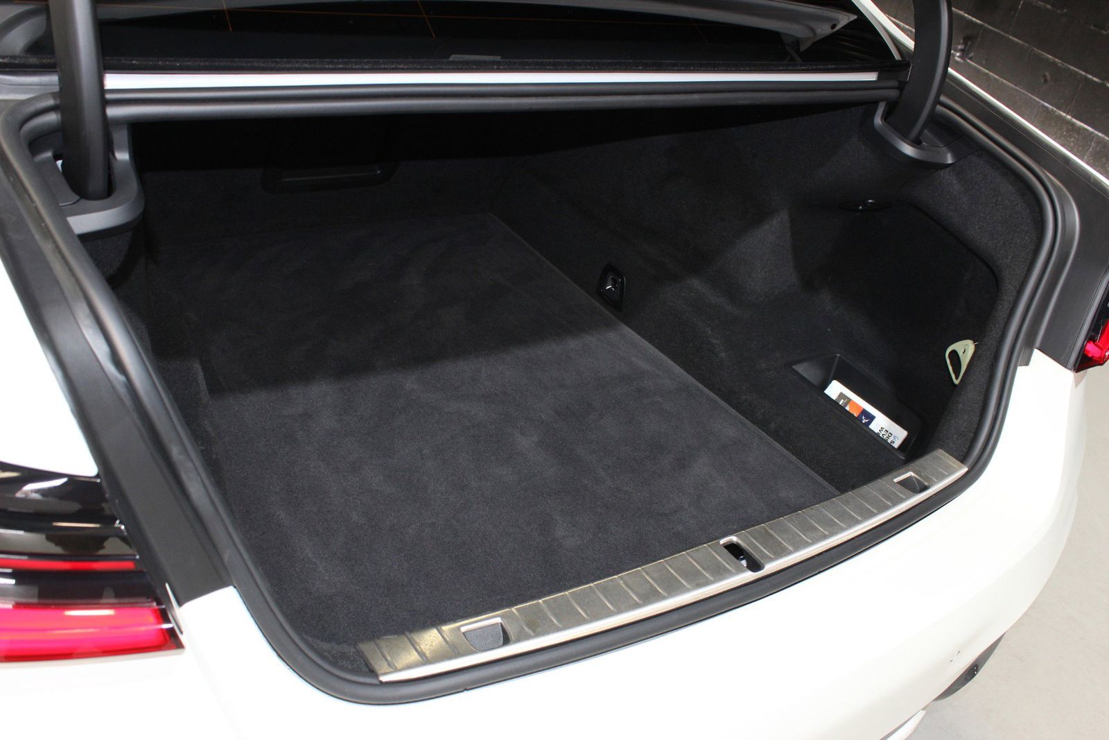 2022 BMW 7 Series 750i xDrive AWD