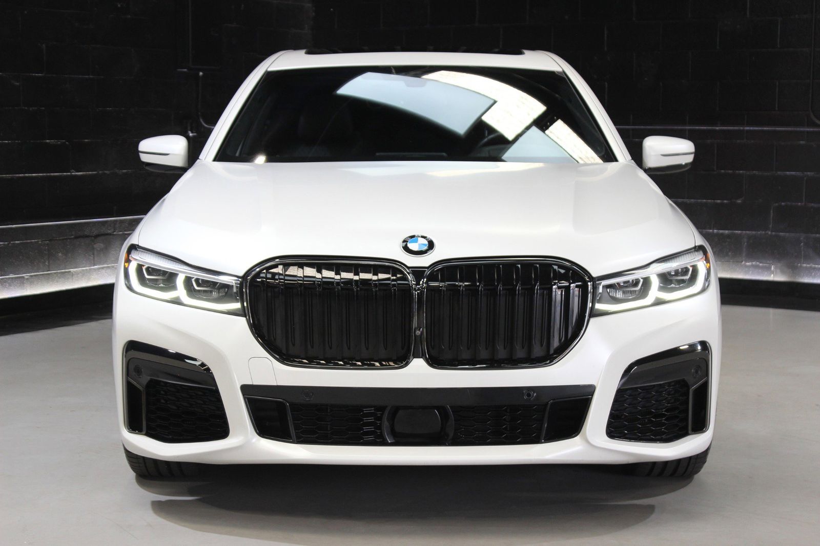 2022 BMW 7 Series 750i xDrive AWD