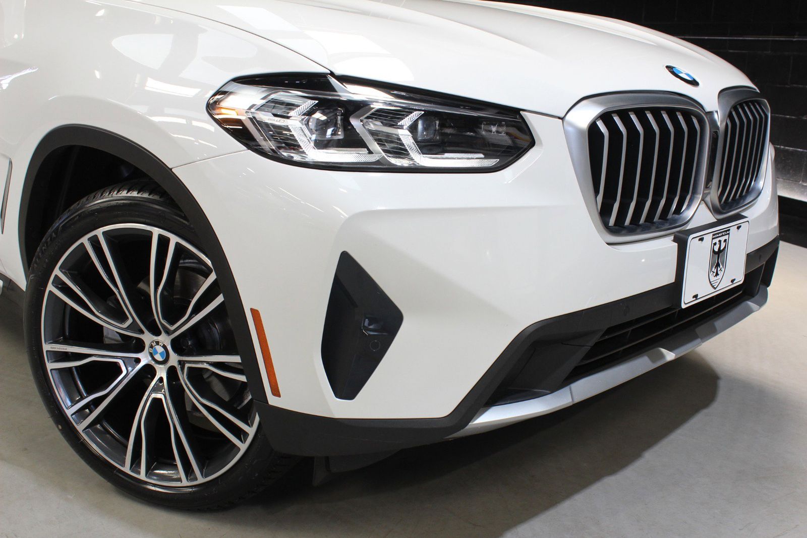 2022 BMW X3 sDrive30i RWD