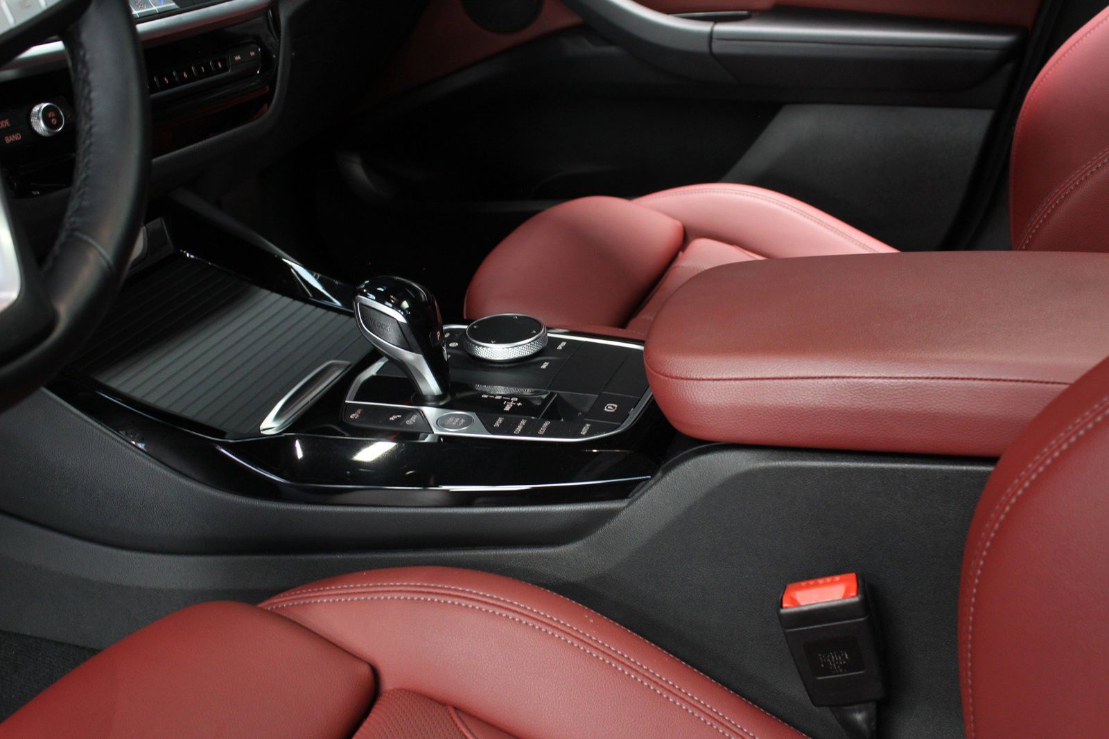 2022 BMW X3 sDrive30i RWD