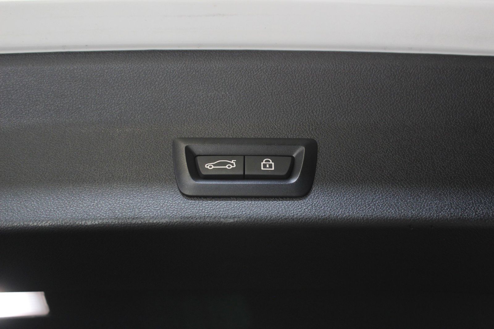 2022 BMW X3 sDrive30i RWD