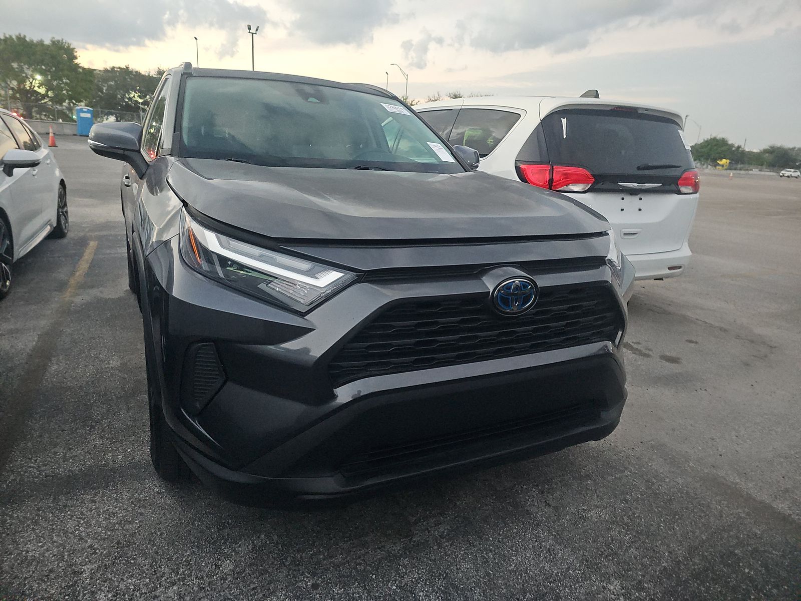 2022 Toyota RAV4 Hybrid XLE AWD