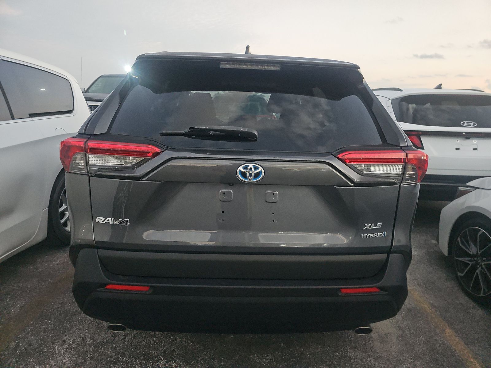 2022 Toyota RAV4 Hybrid XLE AWD