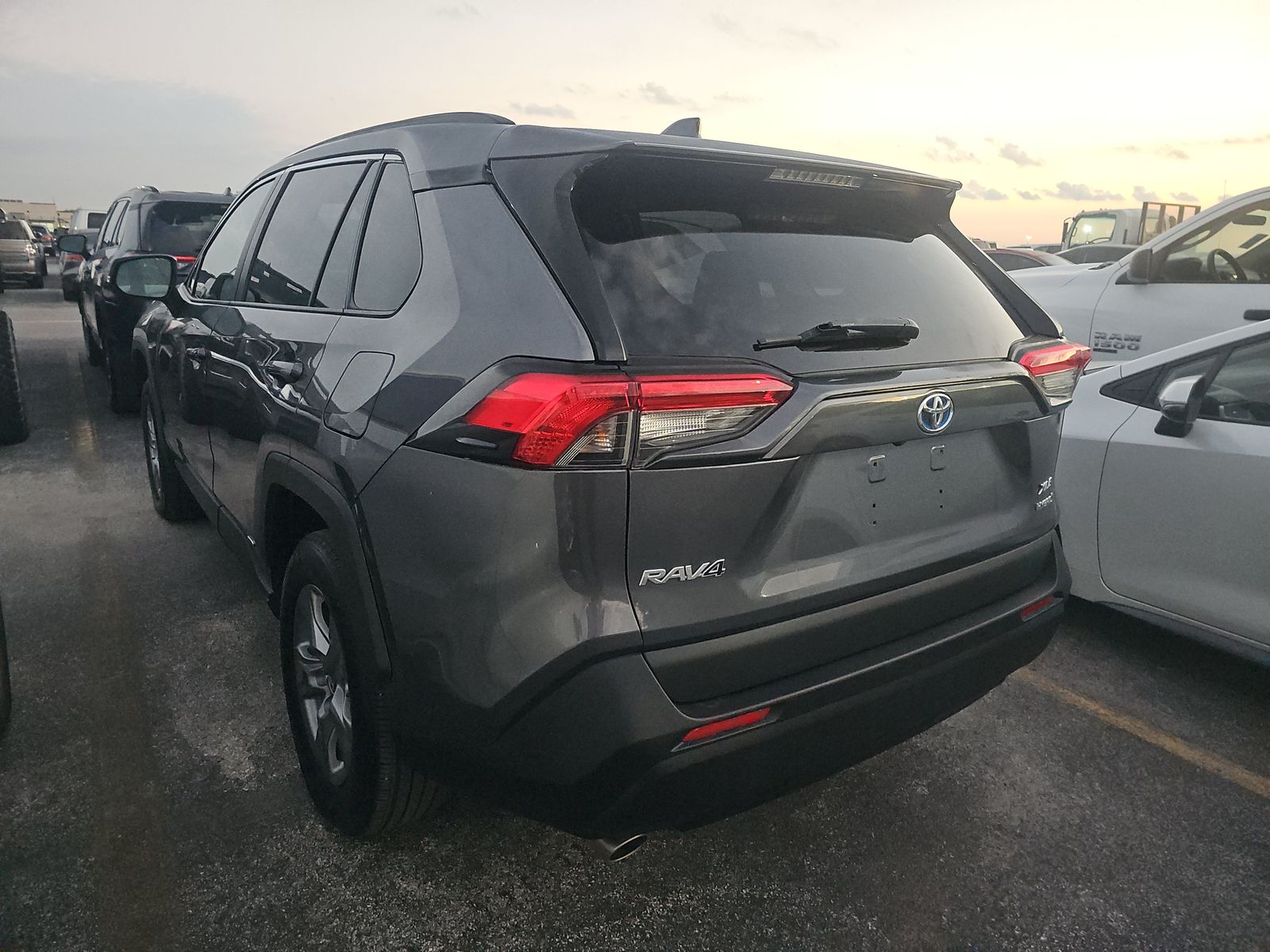 2022 Toyota RAV4 Hybrid XLE AWD