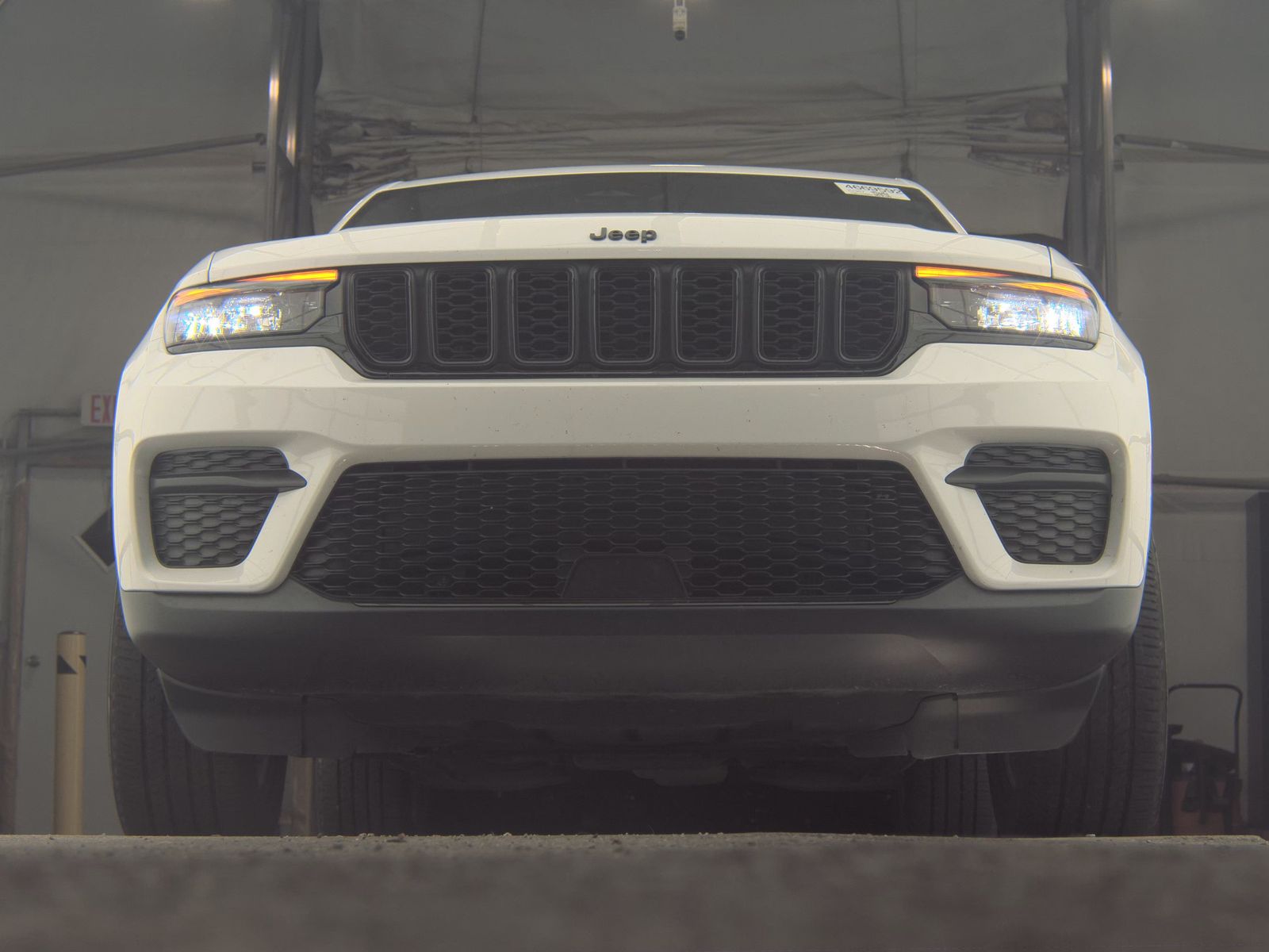 2024 Jeep Grand Cherokee Altitude AWD