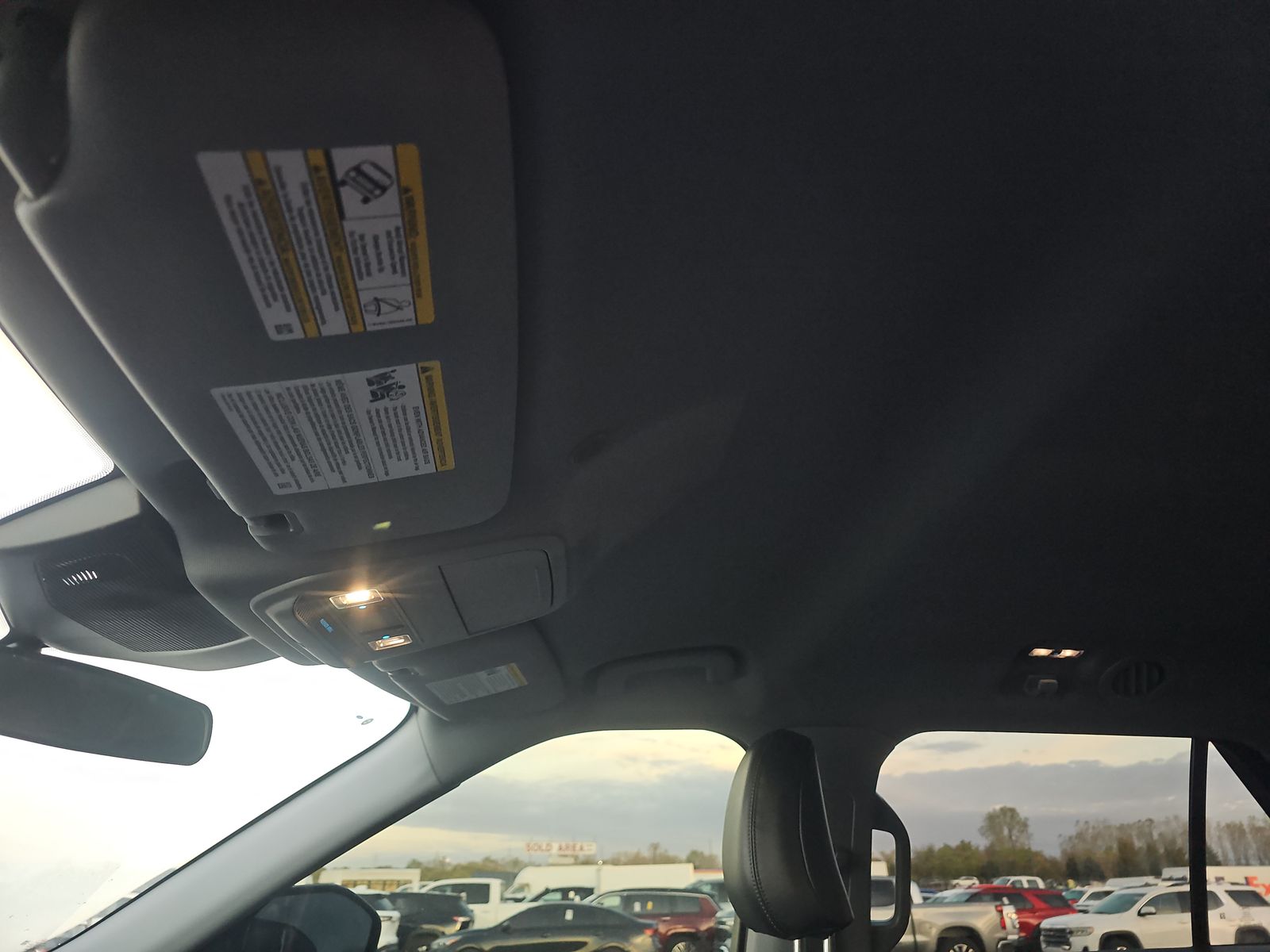 2023 Ford Explorer XLT AWD