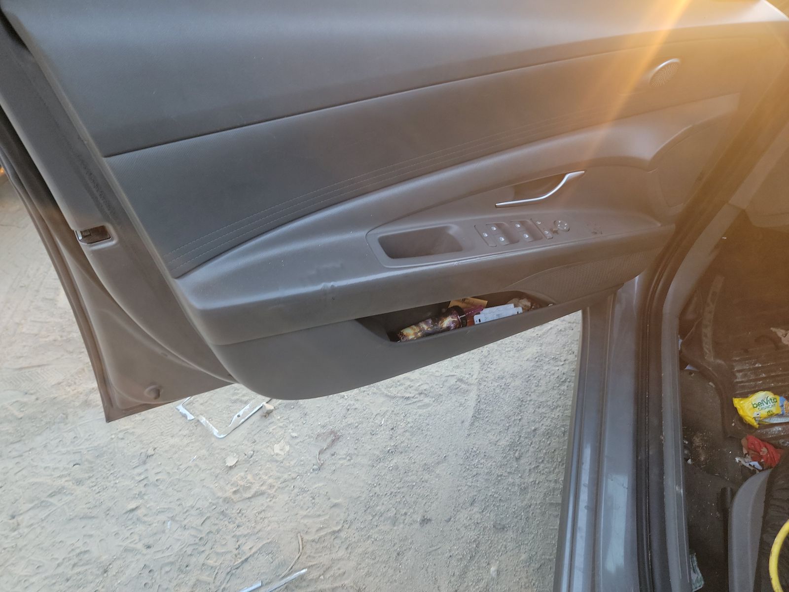 2022 Hyundai Elantra SE FWD