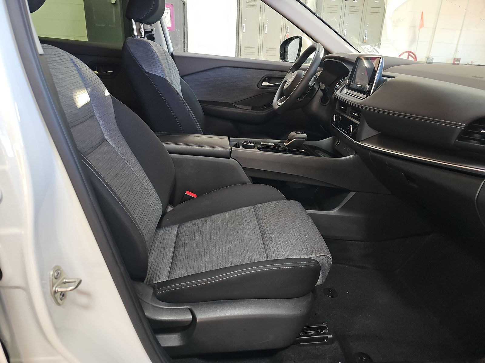 2023 Nissan Rogue SV AWD