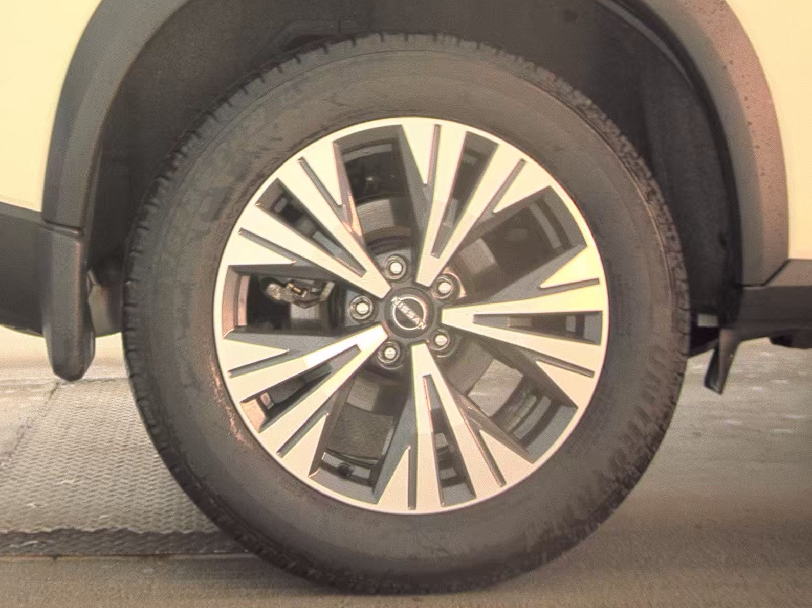 2023 Nissan Rogue SV AWD