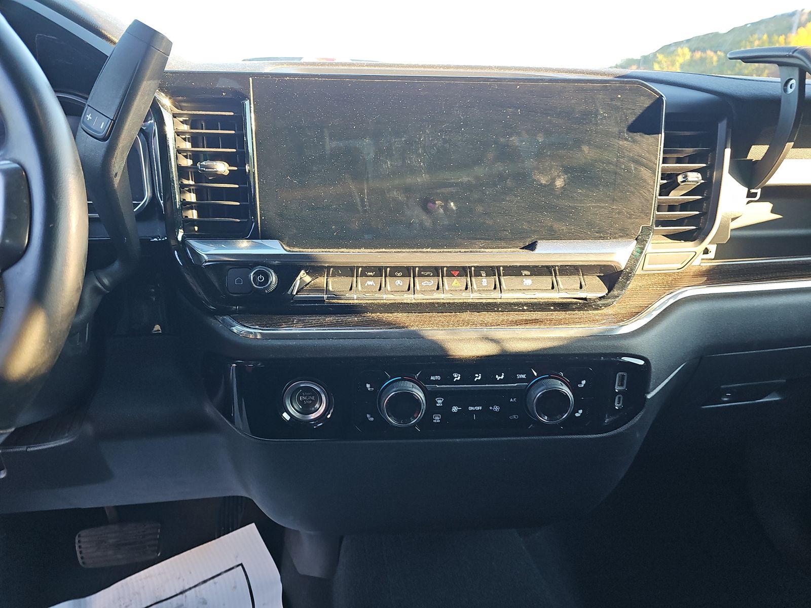 2024 Chevrolet Silverado 1500 LT AWD