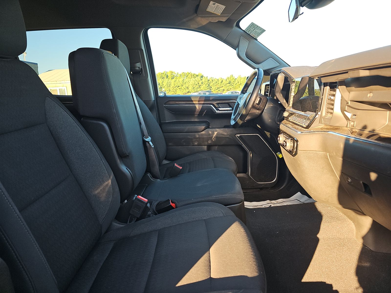 2024 Chevrolet Silverado 1500 LT AWD