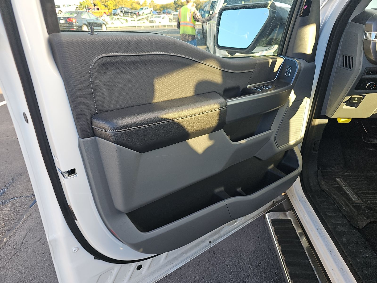 2024 Ford F-150 XLT AWD