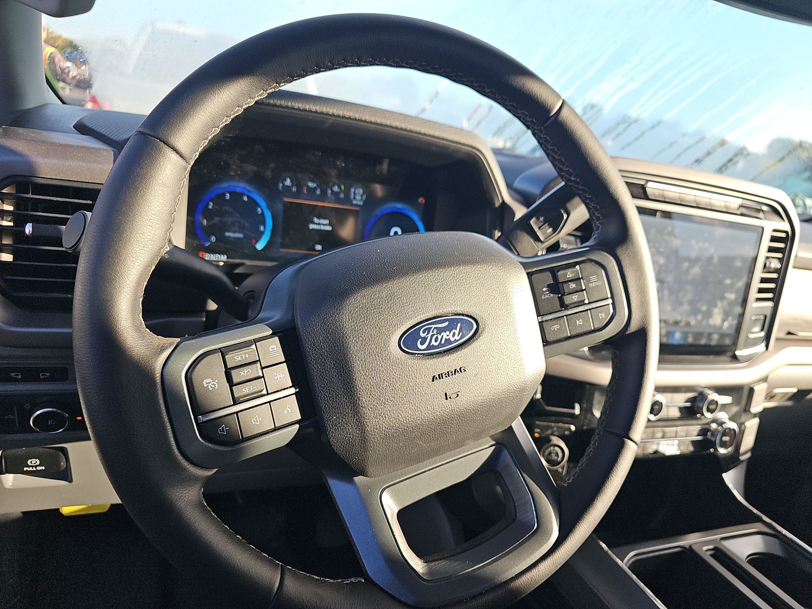 2024 Ford F-150 XLT AWD