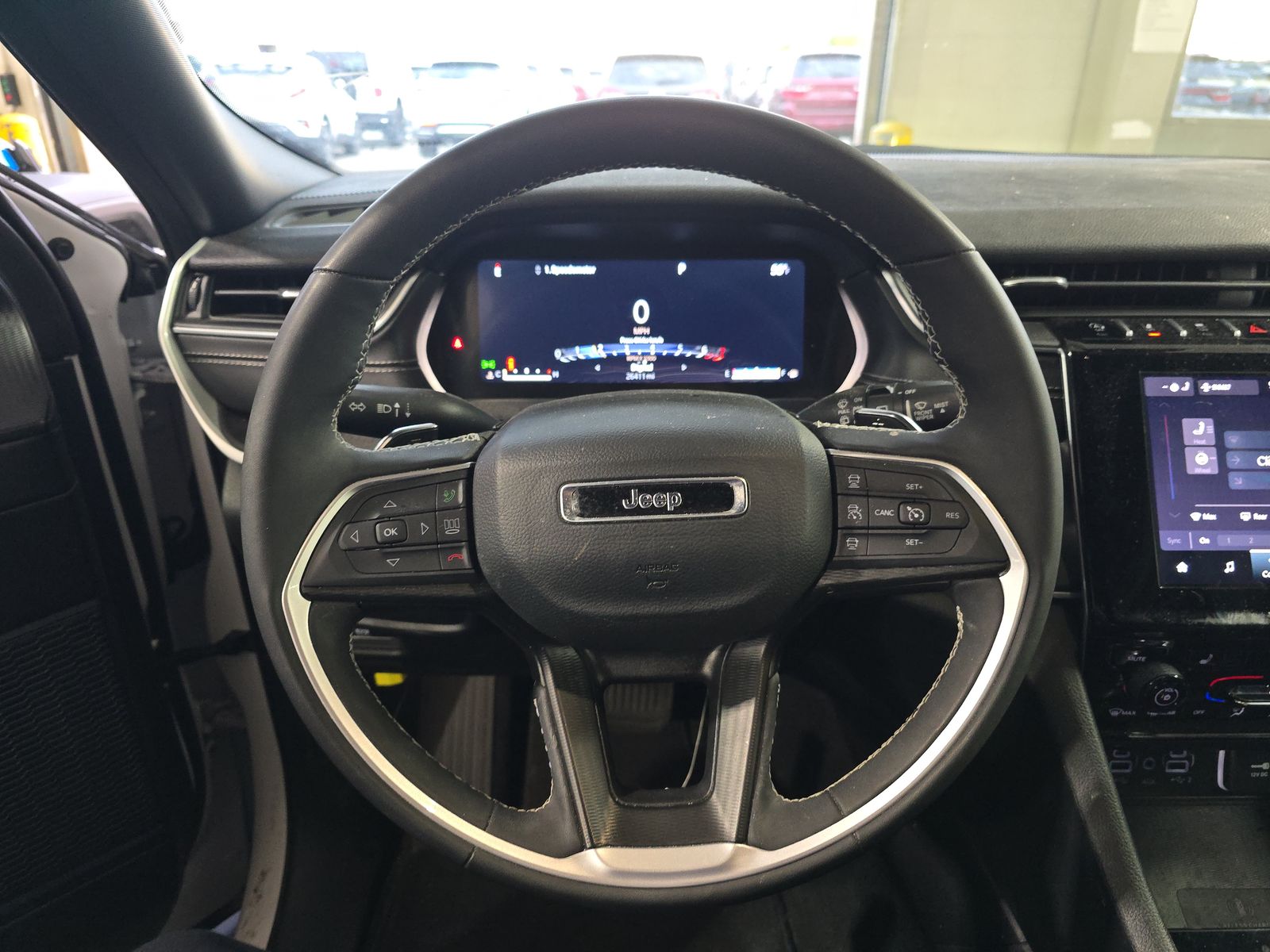 2024 Jeep Grand Cherokee Altitude AWD