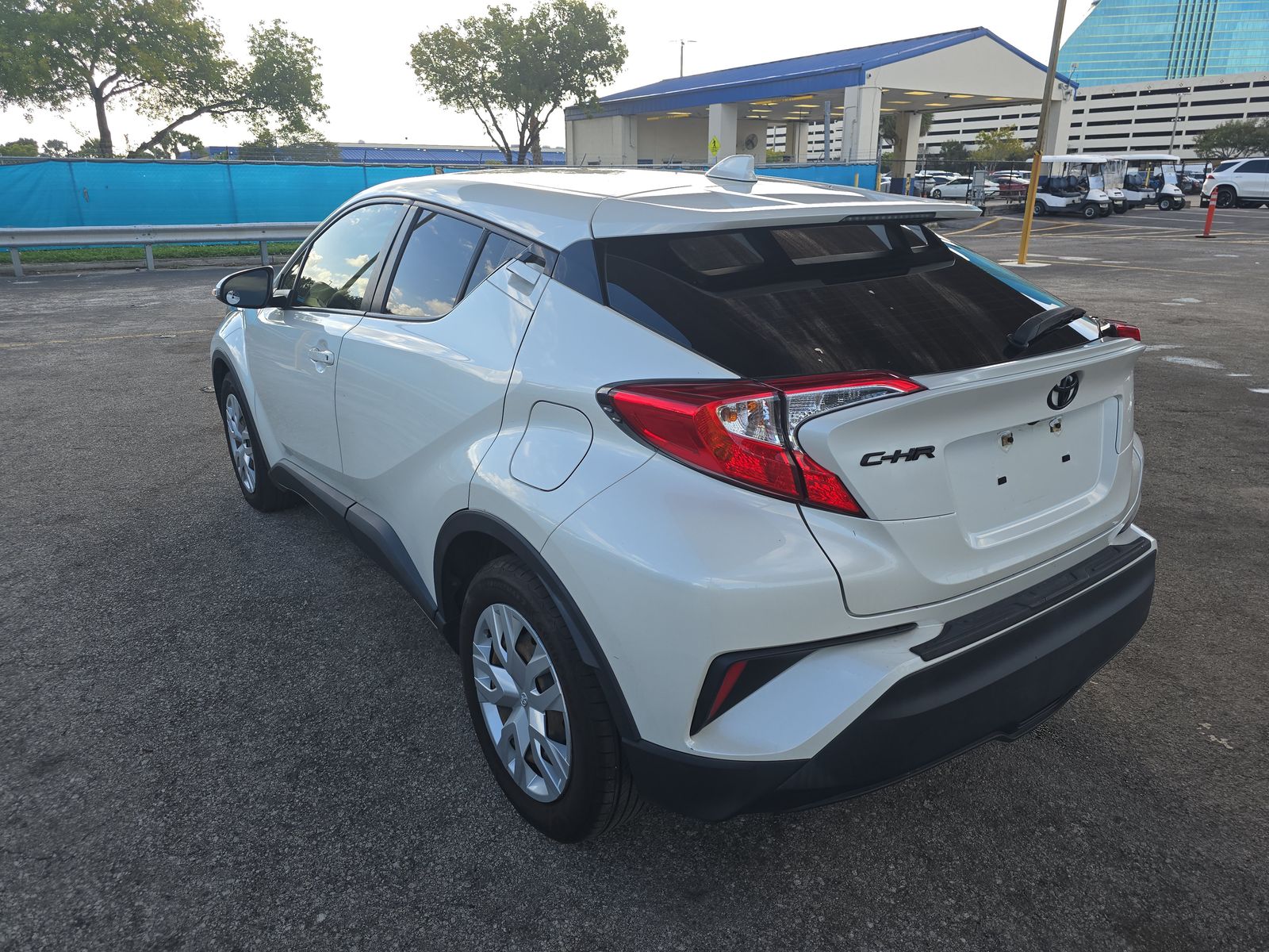 2020 Toyota C-HR LE FWD