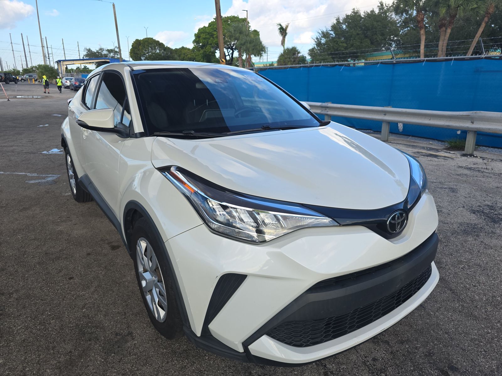 2020 Toyota C-HR LE FWD