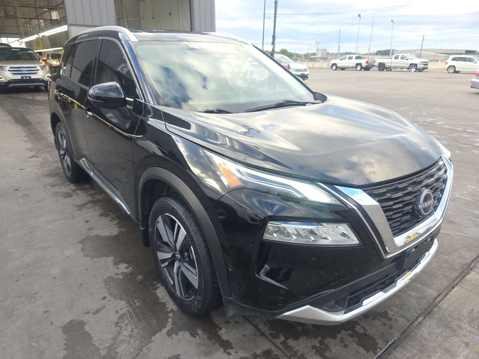 2023 Nissan Rogue Platinum FWD